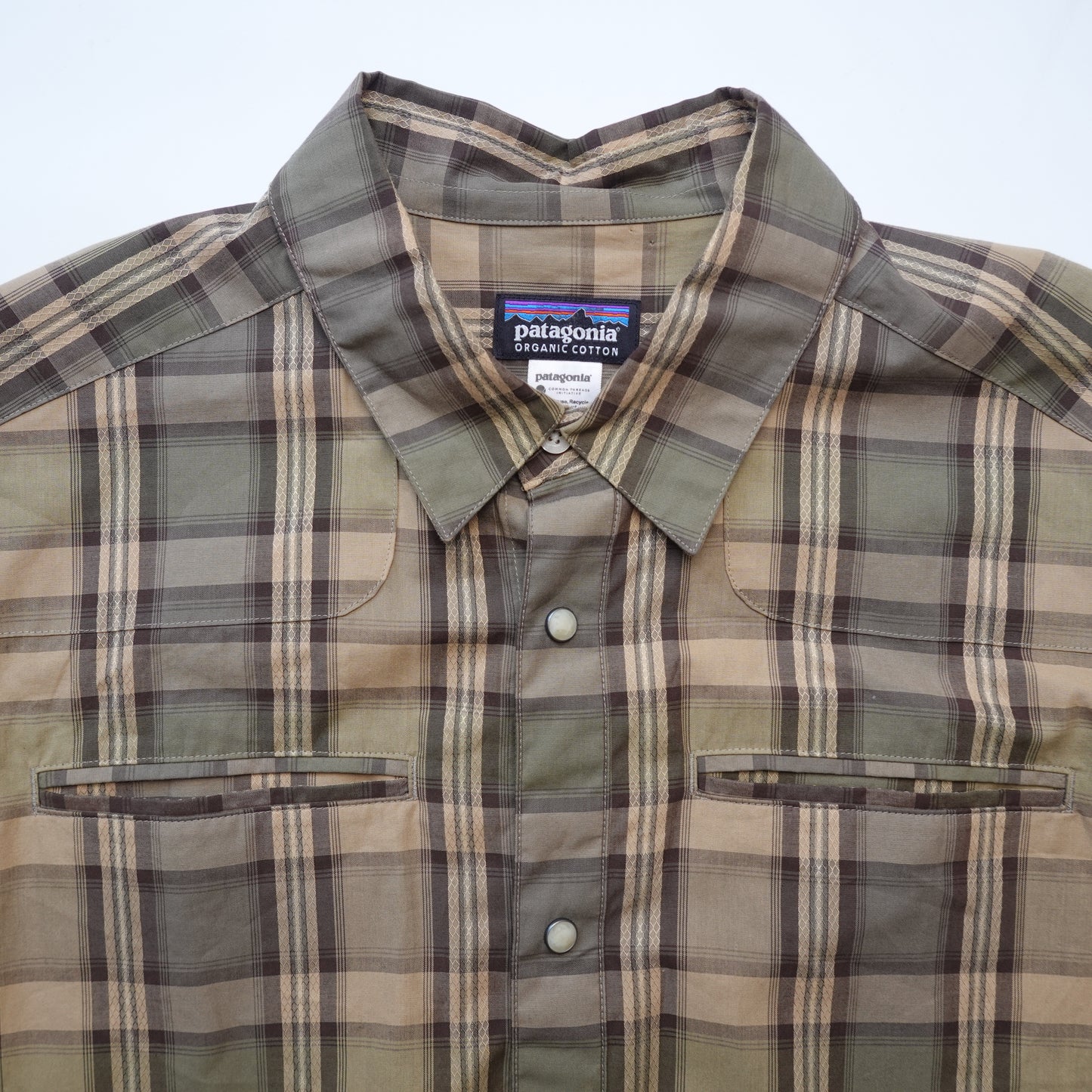 Patagonia Plaid Button up - Size L