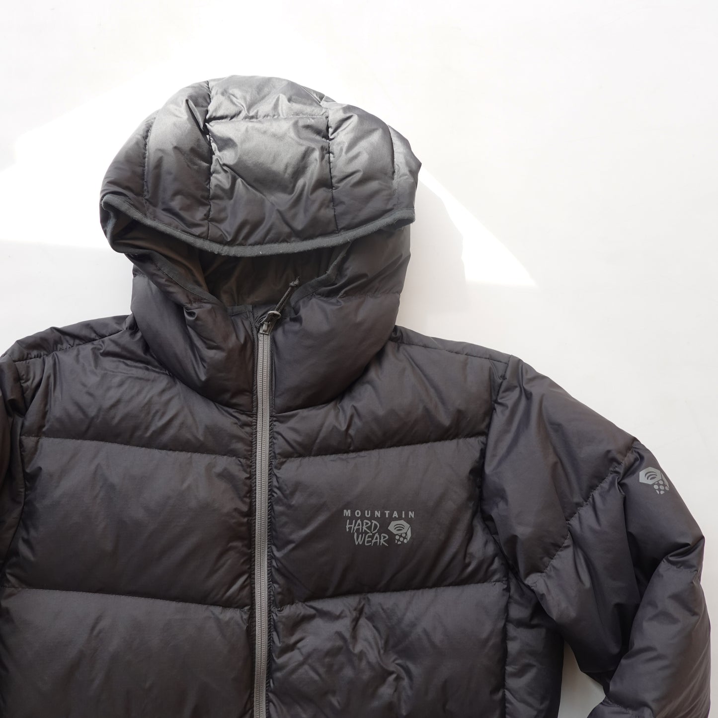 Mountain Hardware Puffer Jacket - Size M