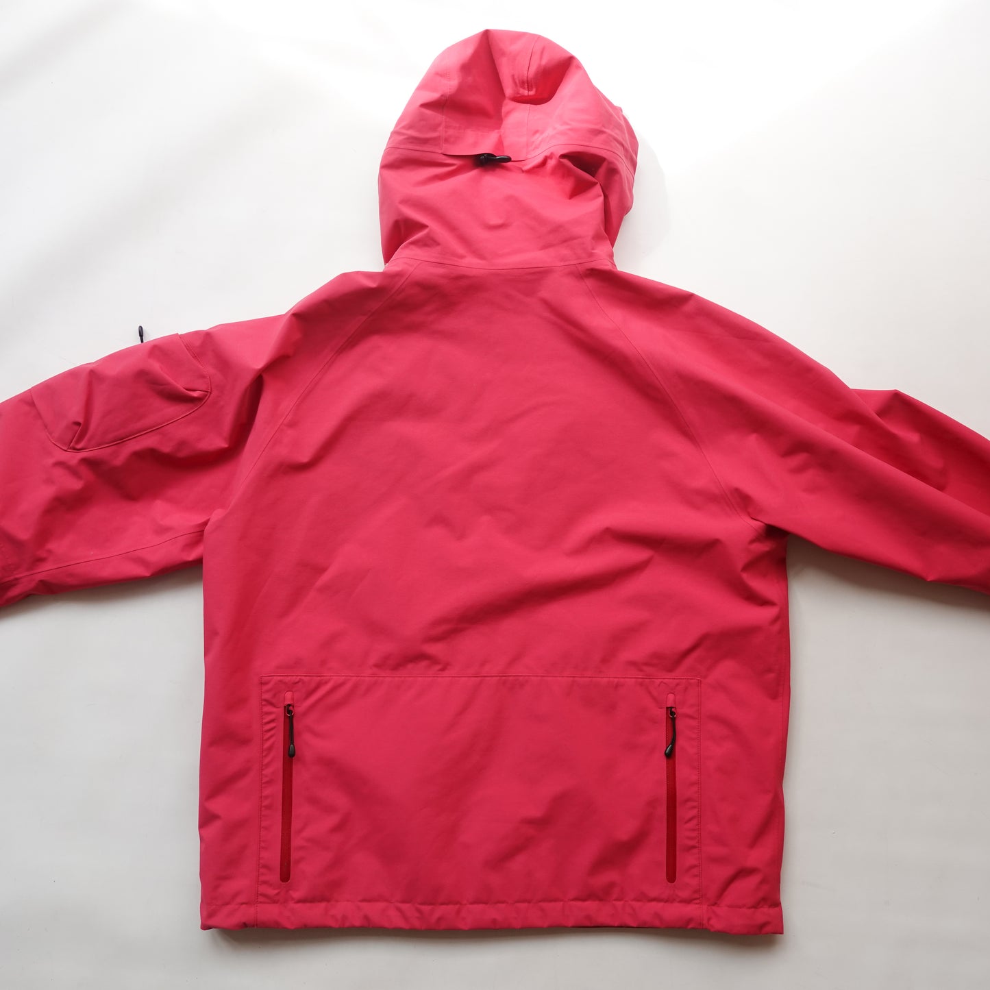FW21 Supreme Gore-Tex Tech Jacket - Size L