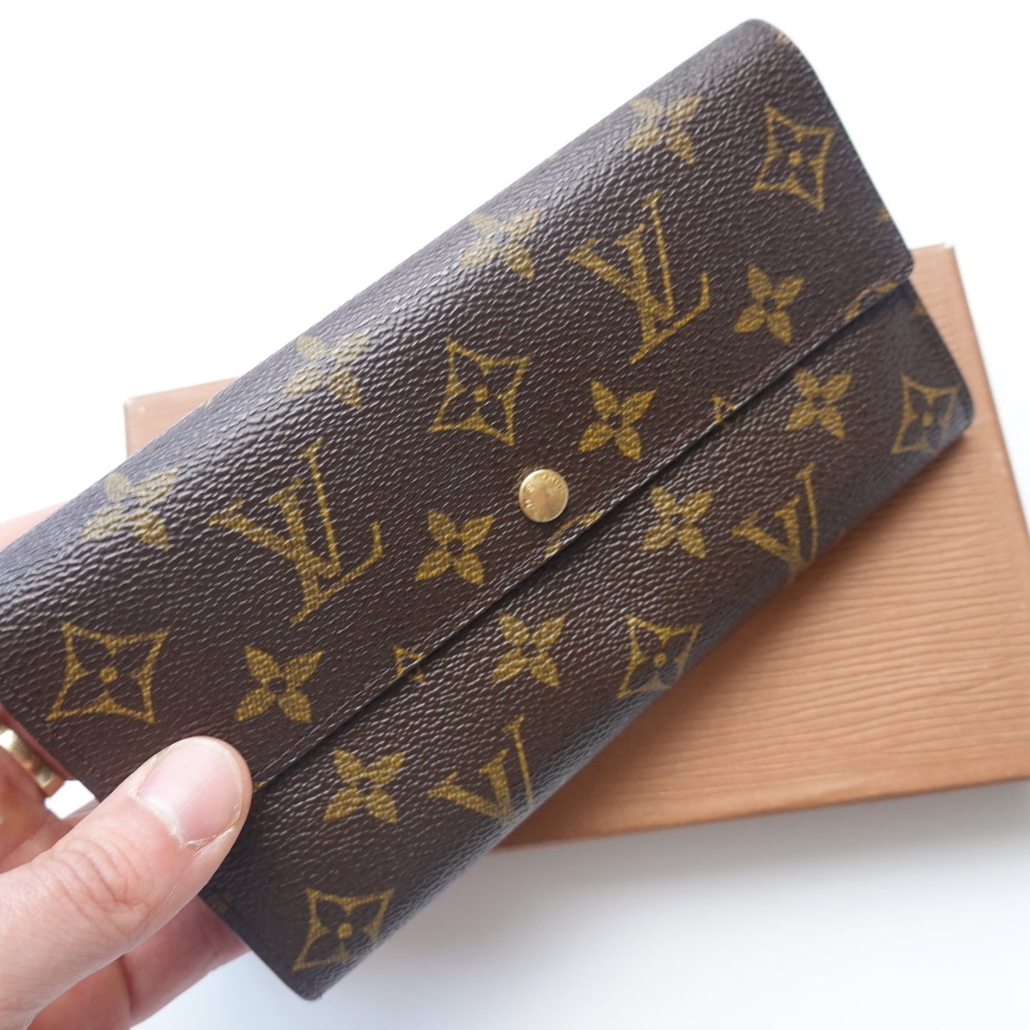 Louis Vuitton Sarah Wallet