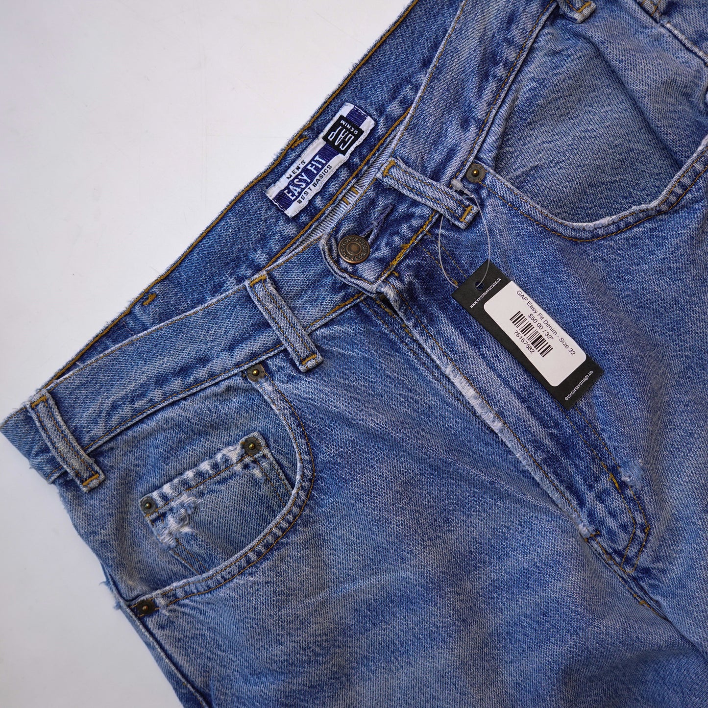 Vintage GAP Basics Easy Fit Denim - Size 32