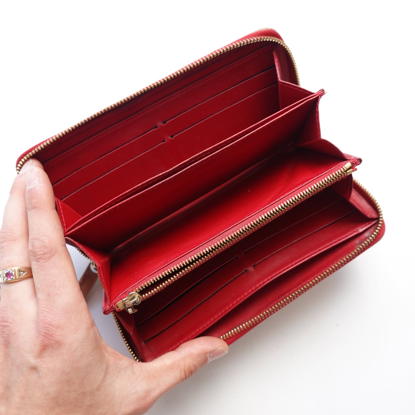 2008 Louis Vuitton Gloss Red Long Wallet