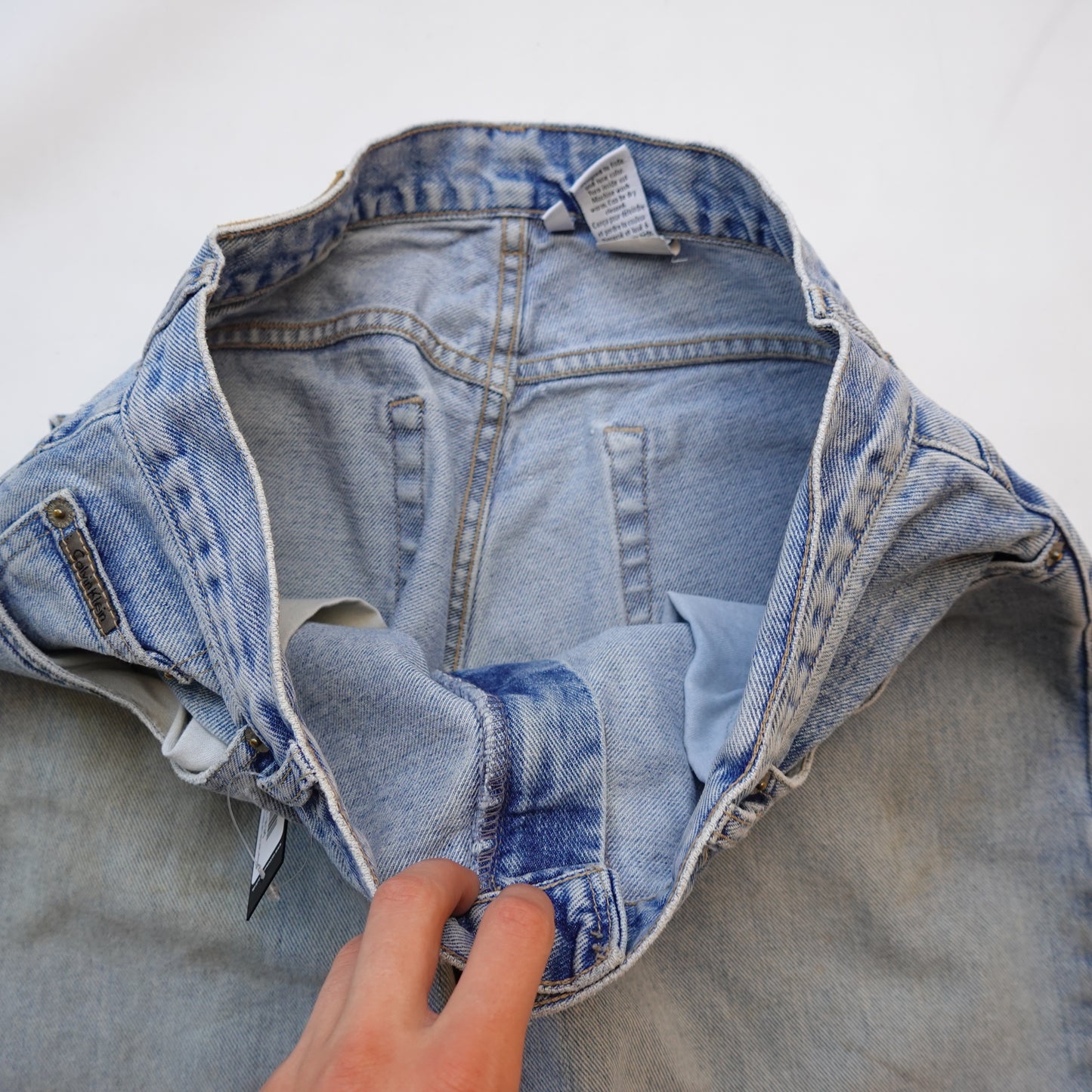 Vintage Calvin Klein Light Wash Pant - Size 32