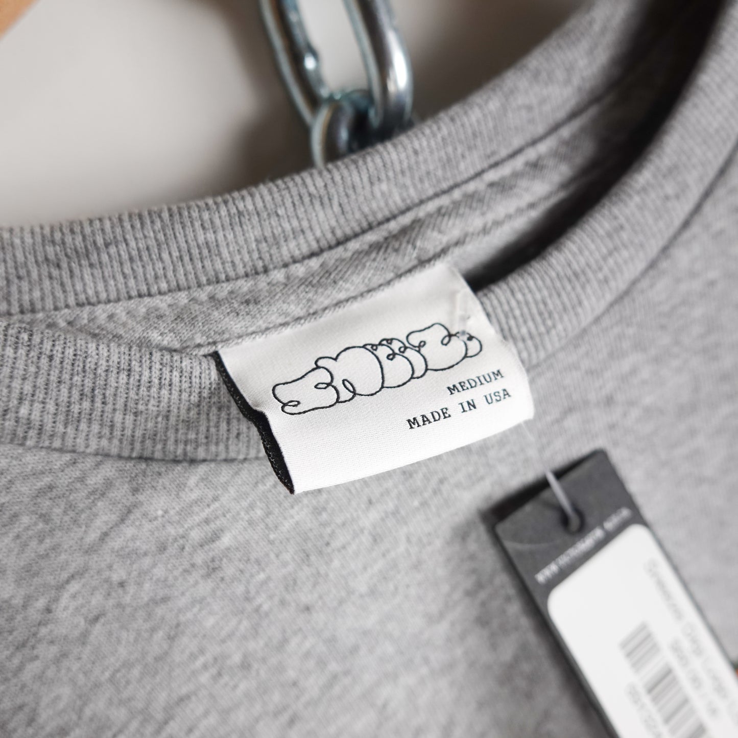 Sneeze Digi Logo LS Grey