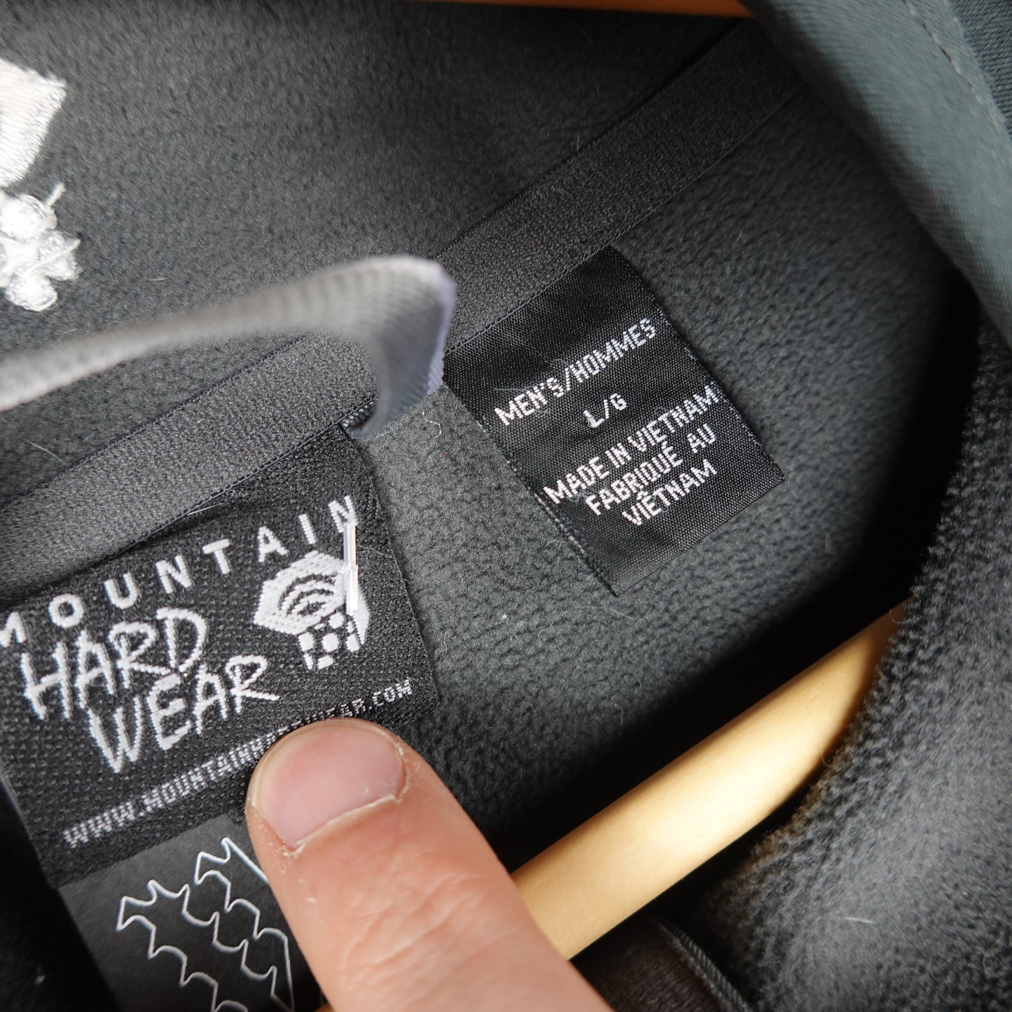 Mountain Hardwear Jacket - Size L