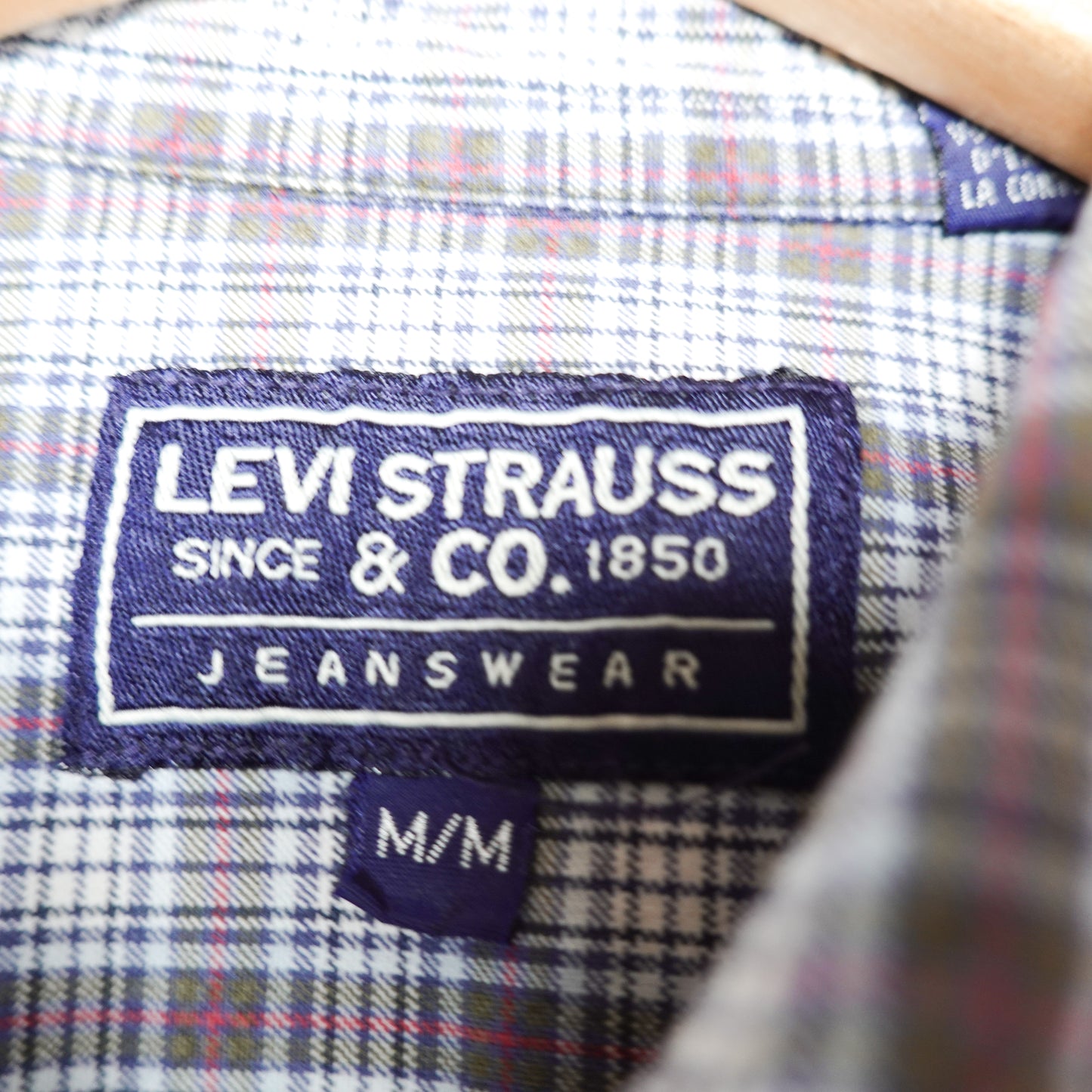 Levis Strauss S/S Button Up - Size M