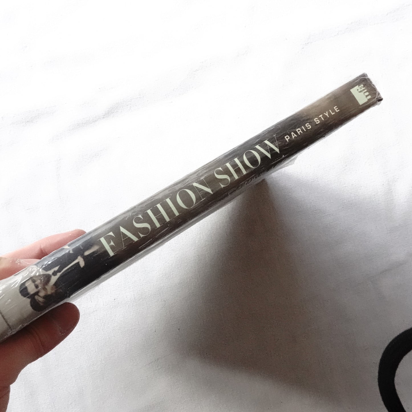 Fashion Show: Paris Style Book
