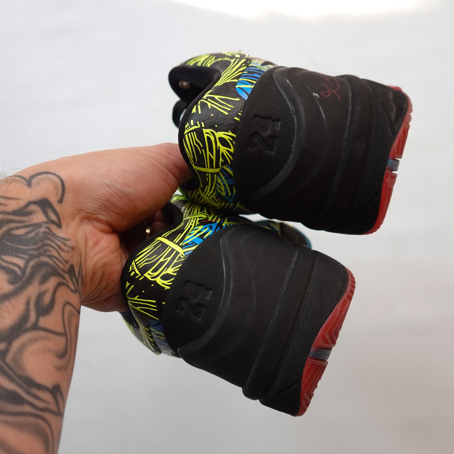 2019 Nike Kobe 4 Protro Wizenard - Size 10