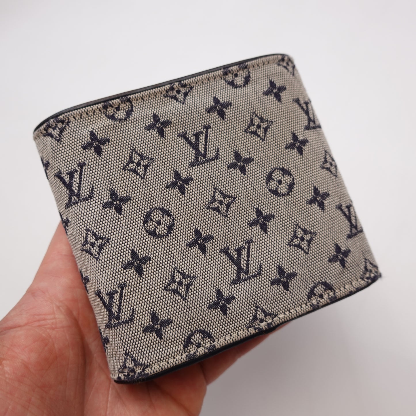 2003 Louis Vuitton Canvas Tri Fold
