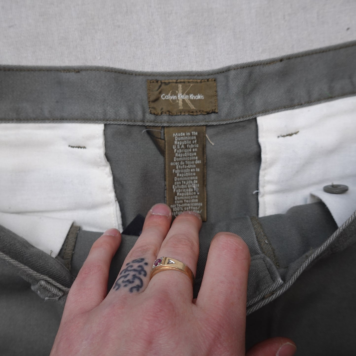Vintage CK Khaki Short - Size 34