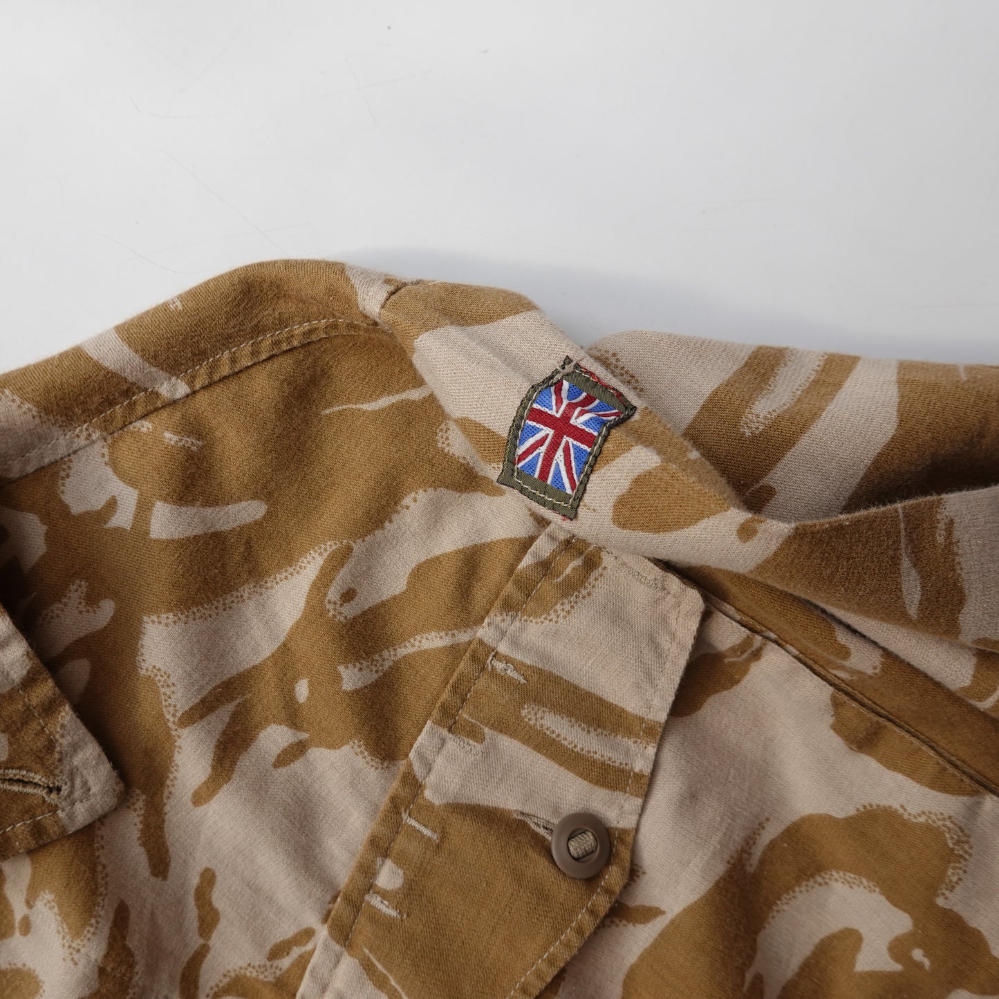 Vintage Britain Military Camo Jacket - Size XL