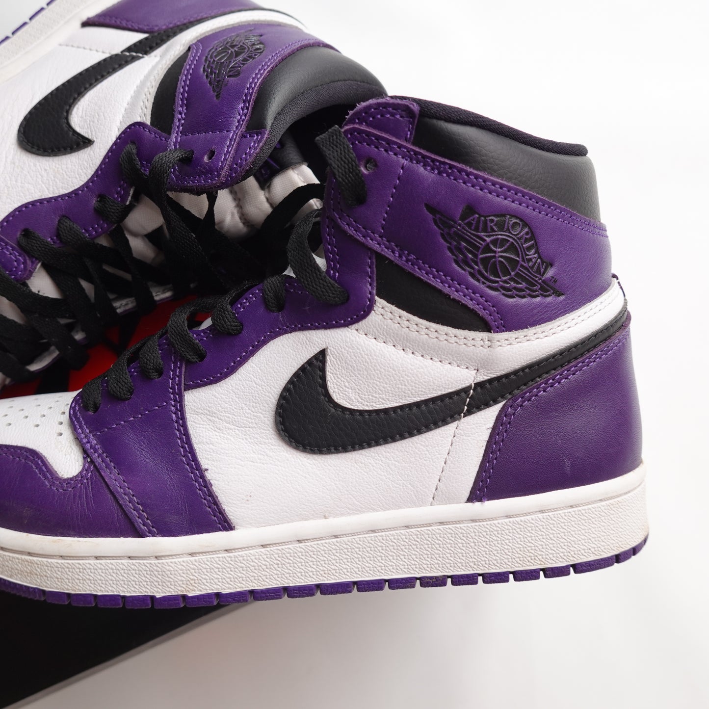 Jordan 1 Court Purple - Size 9