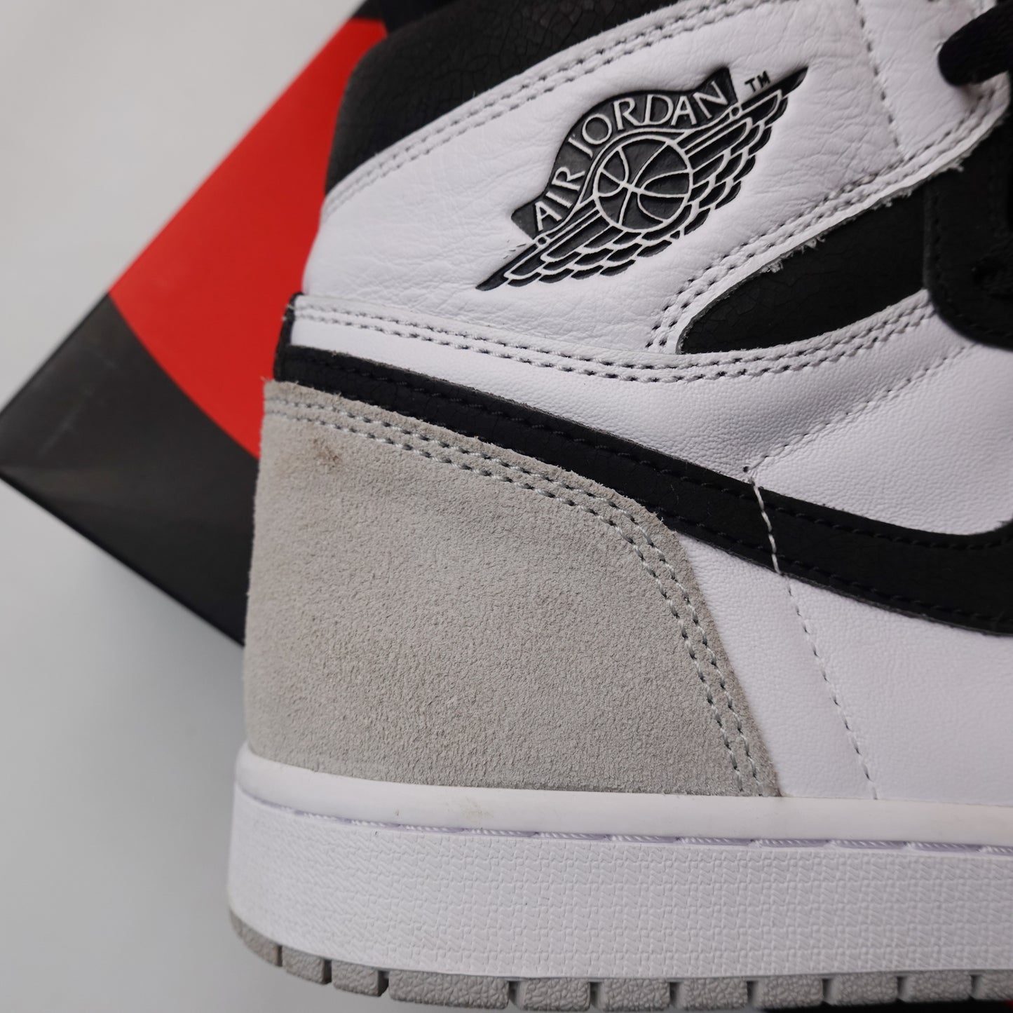 Jordan 1 Bleached Coral - Size 10.5