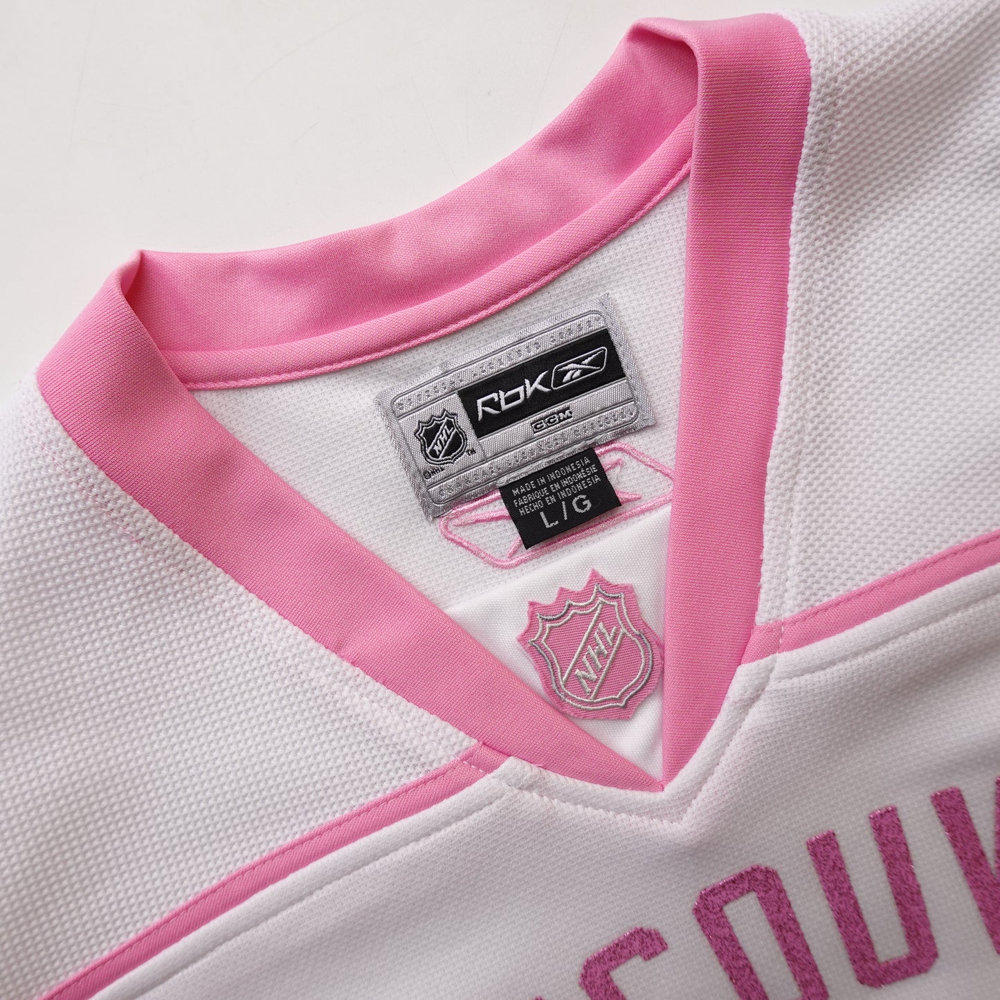 Canucks Pink Jersey - Womens L