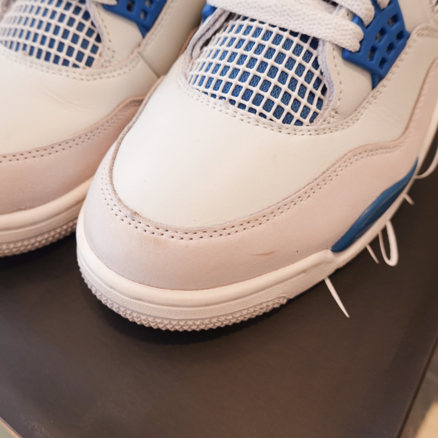 Jordan 4 'Military Blue' - Size 10.5