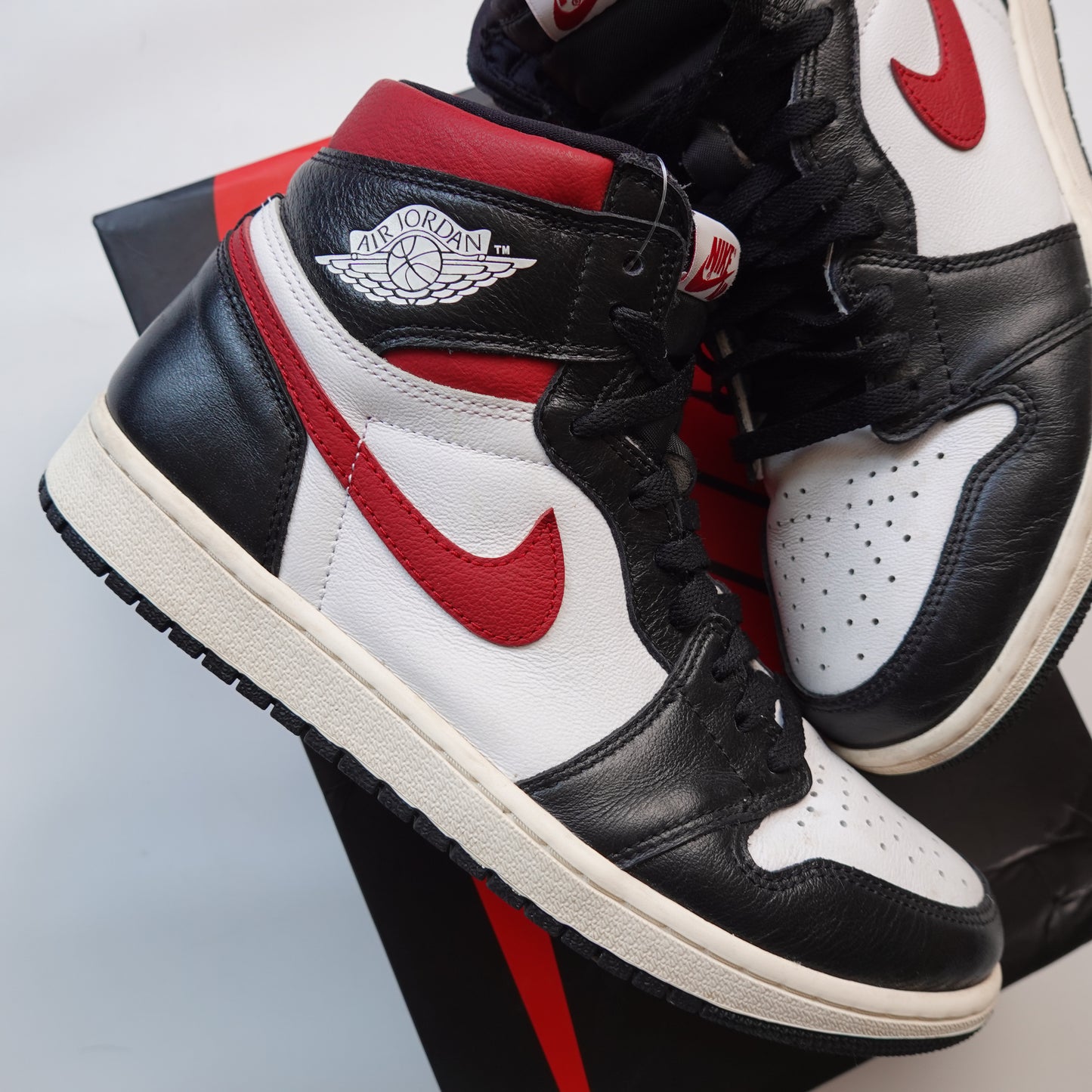 Jordan 1 High 'Gym Red' - Size 10