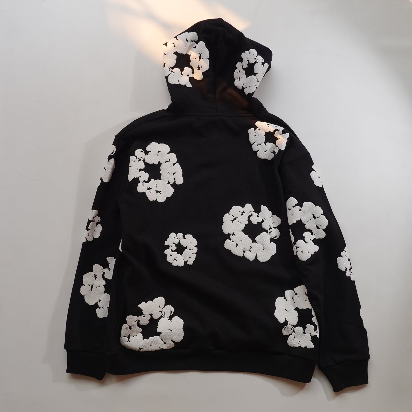 Denim Tears Mono Wreath Hoodie - Size L