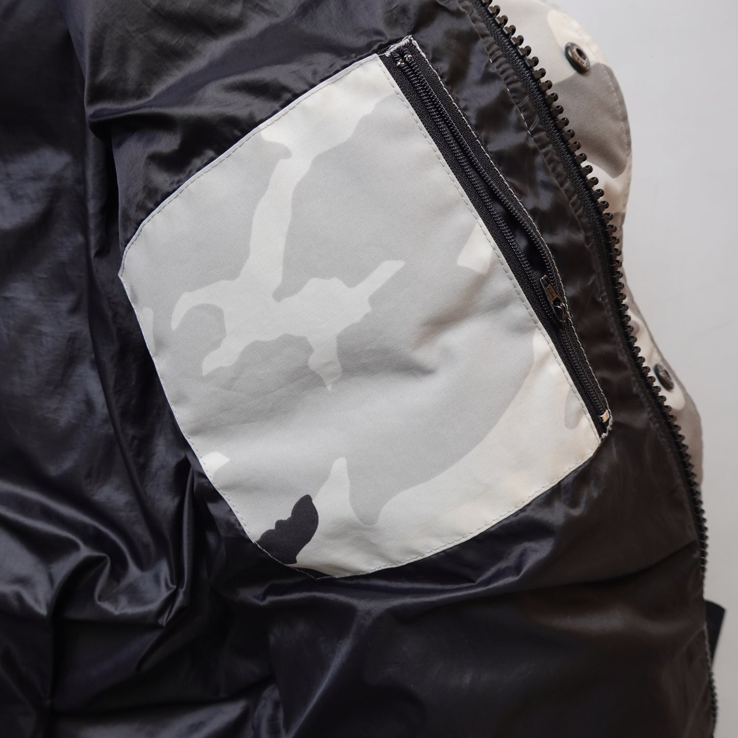 Canada Goose Snow Camo Parka Jacket - Size L