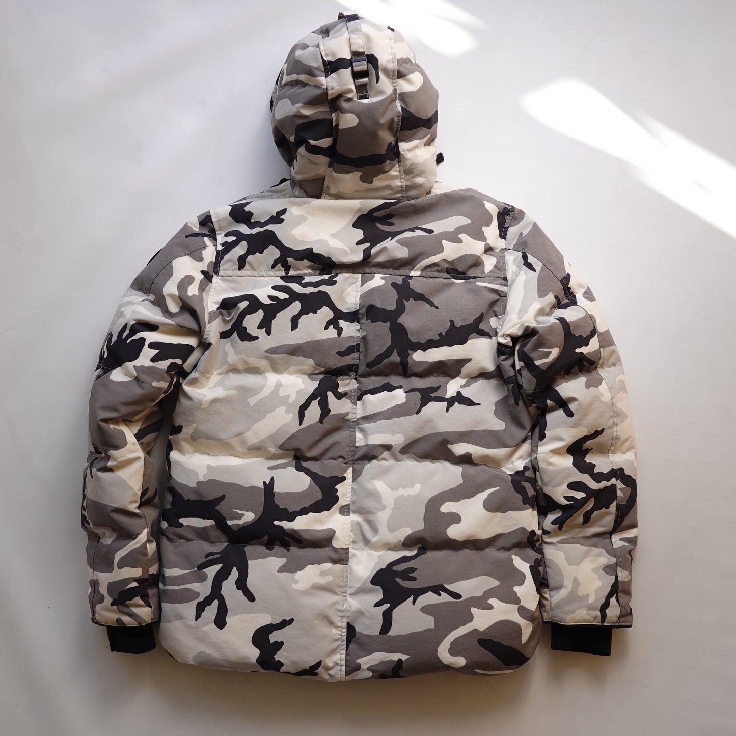 Canada Goose Snow Camo Parka Jacket - Size L