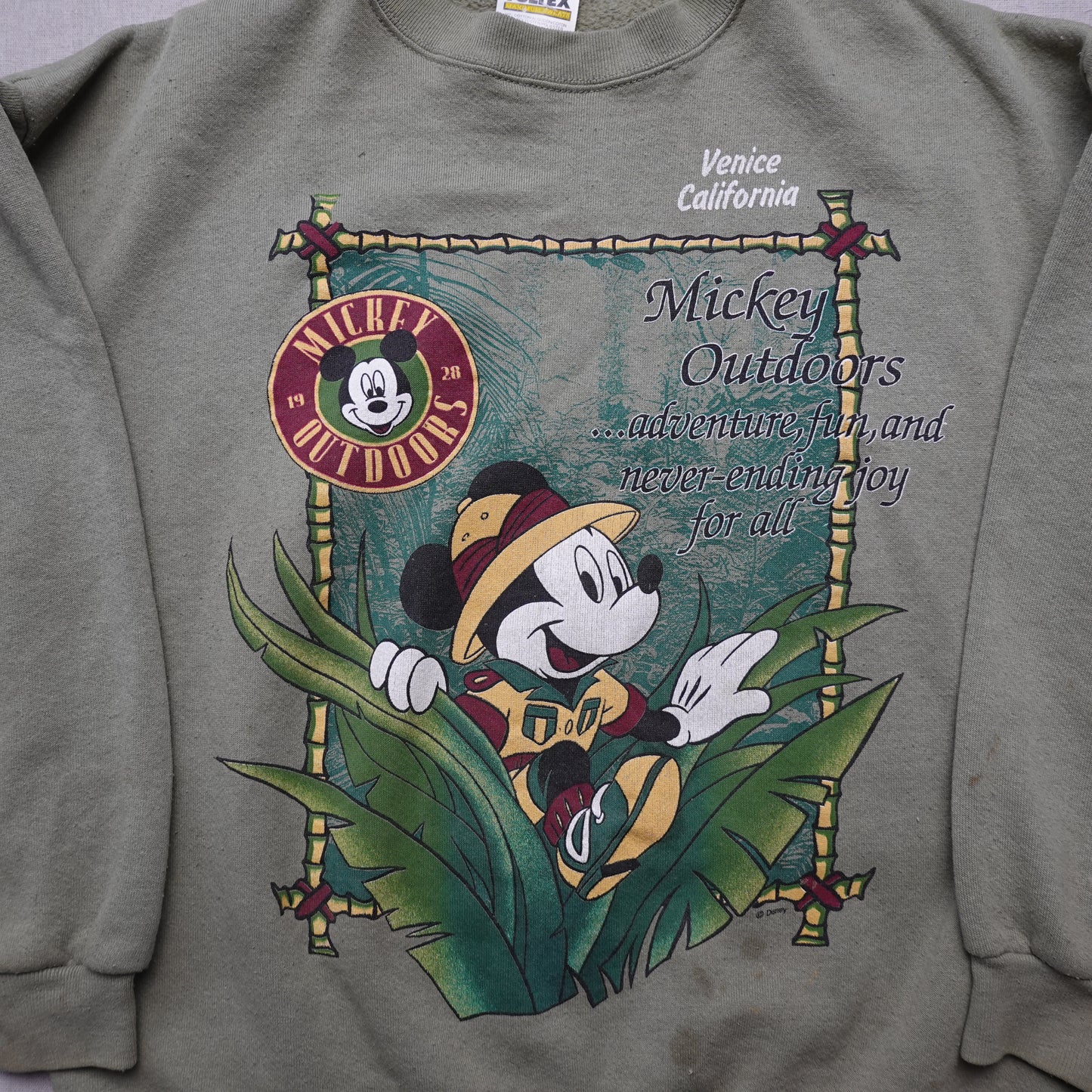 Vintage Mickey Outdoors Crewneck - Size L