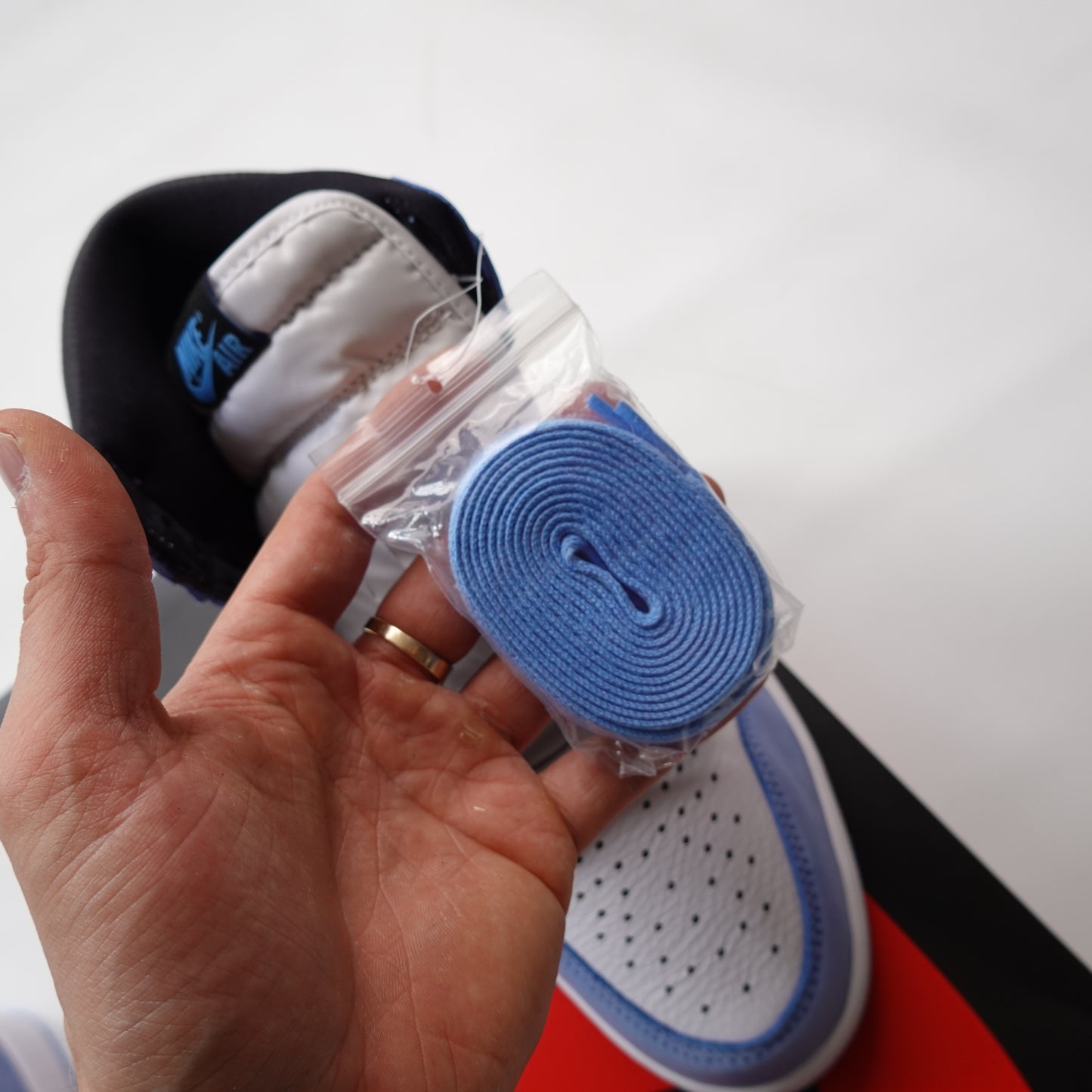 Jordan 1 University Blue - Size 9