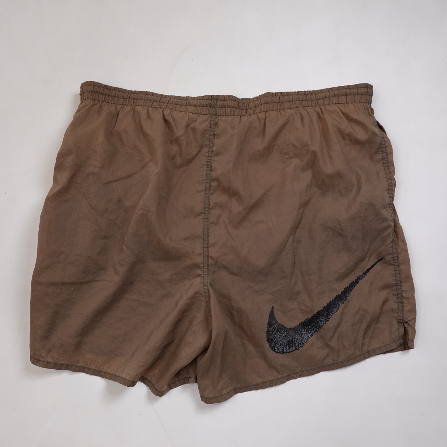 Vintage Nike Active Shorts - Size L