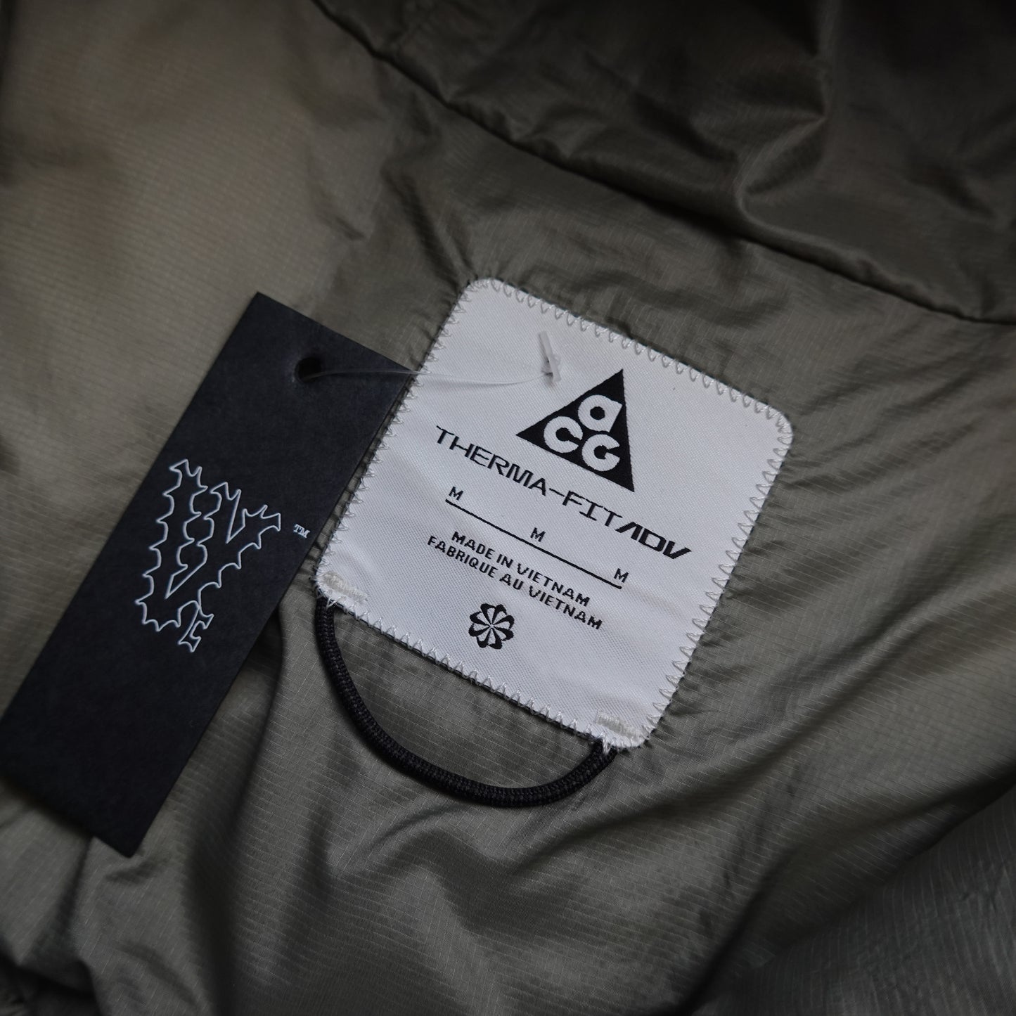 Nike ACG Primaloft Hooded Jacket - Size M