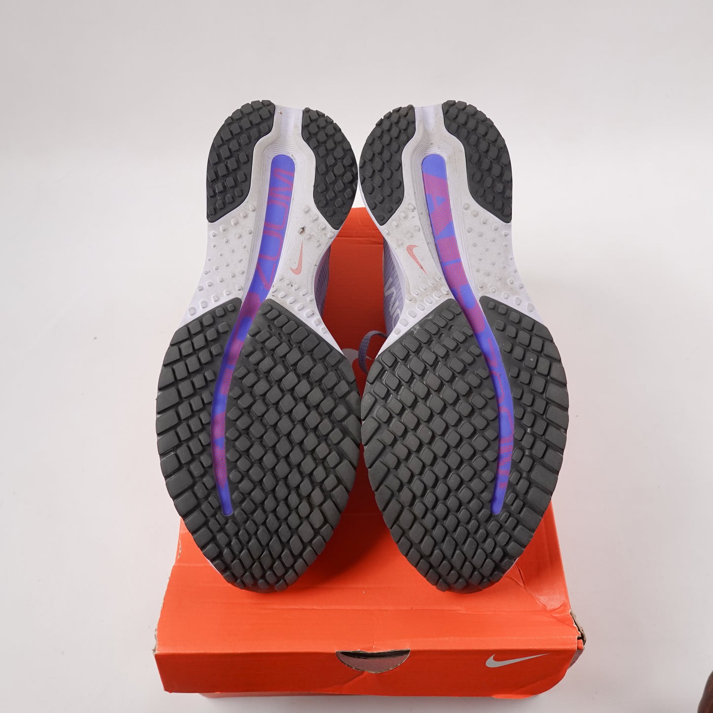 Nike Pegasus Premium - Size 10.5