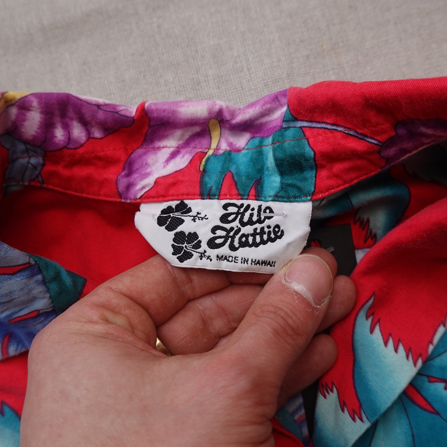 Vintage Hawaiian Shirt - Size M