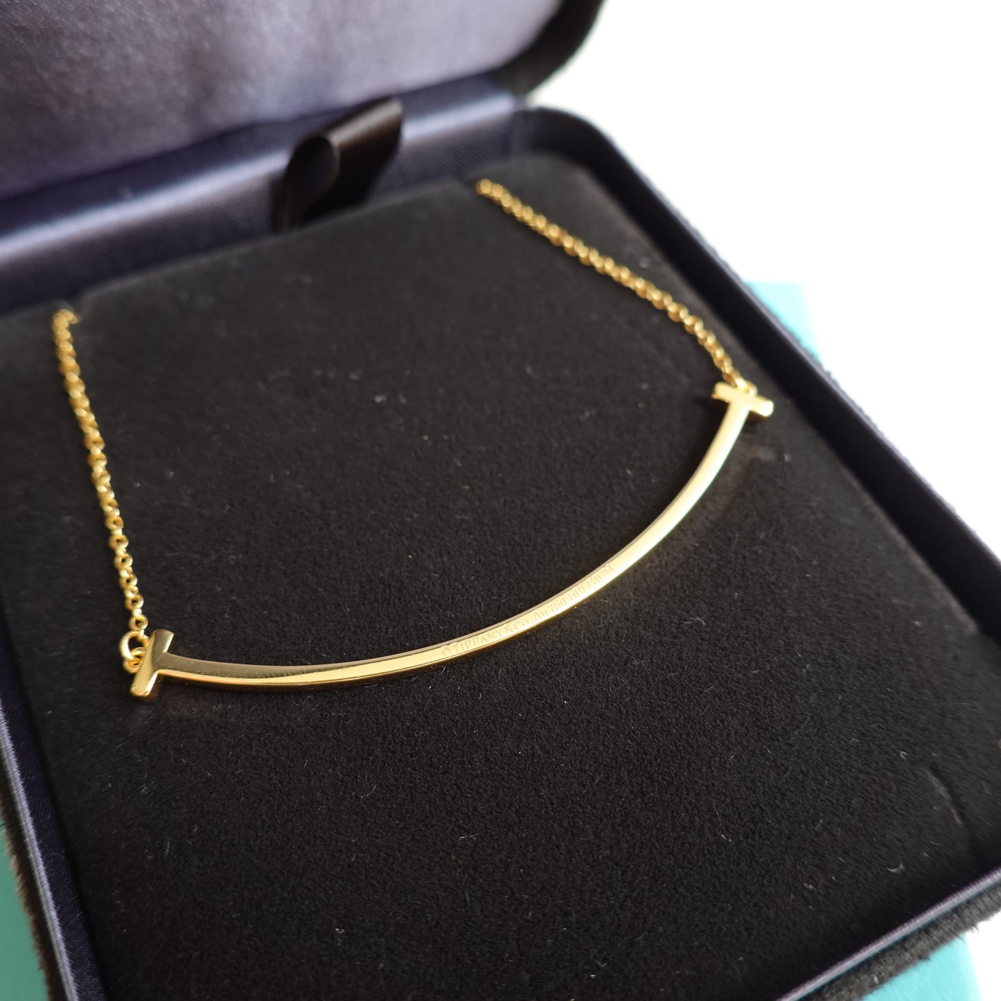 Tiffany Au 750 Gold Smile Necklace