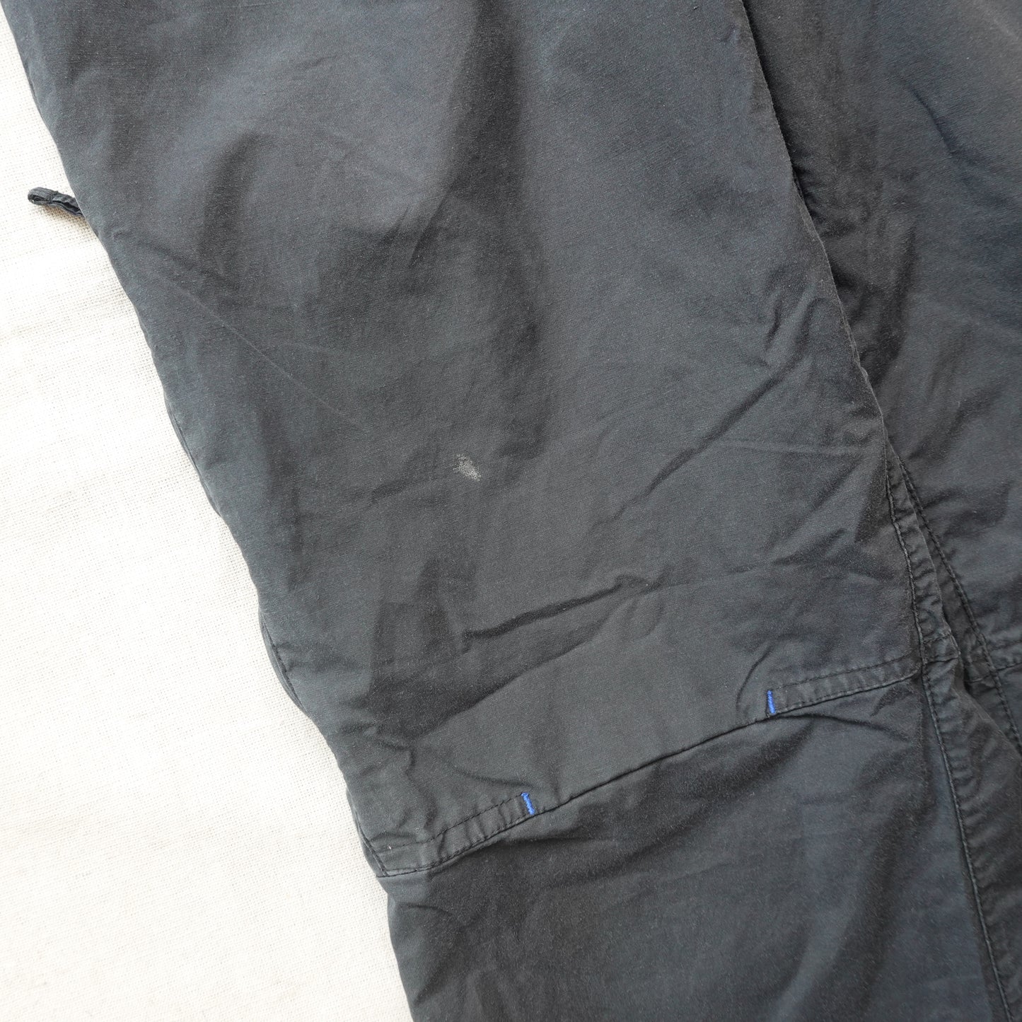 Vintage 725 Cargos NAVY - Size 30