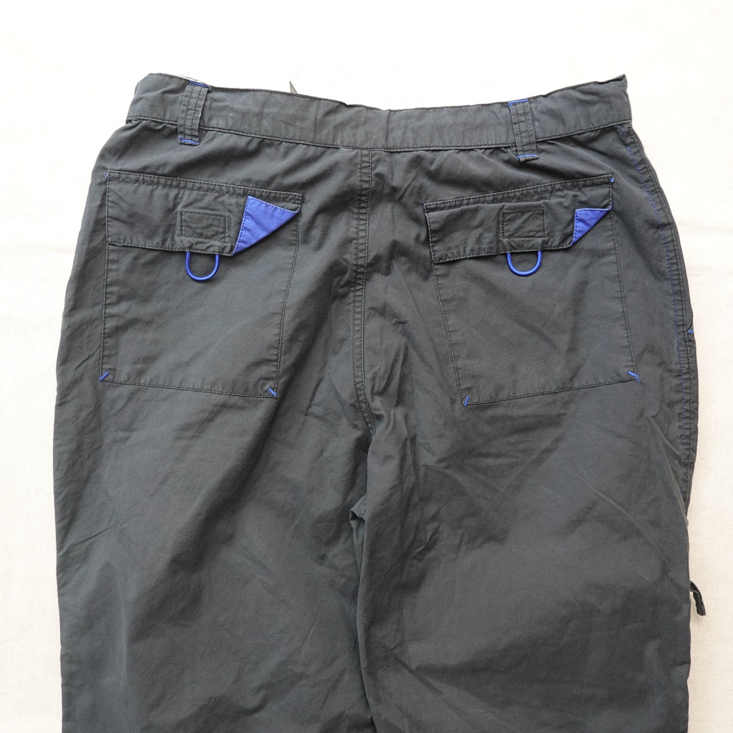 Vintage 725 Cargos NAVY - Size 30
