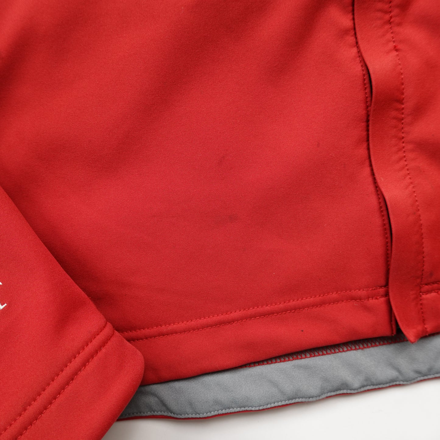 Mountain Hardwear Conduit Jacket - Size M