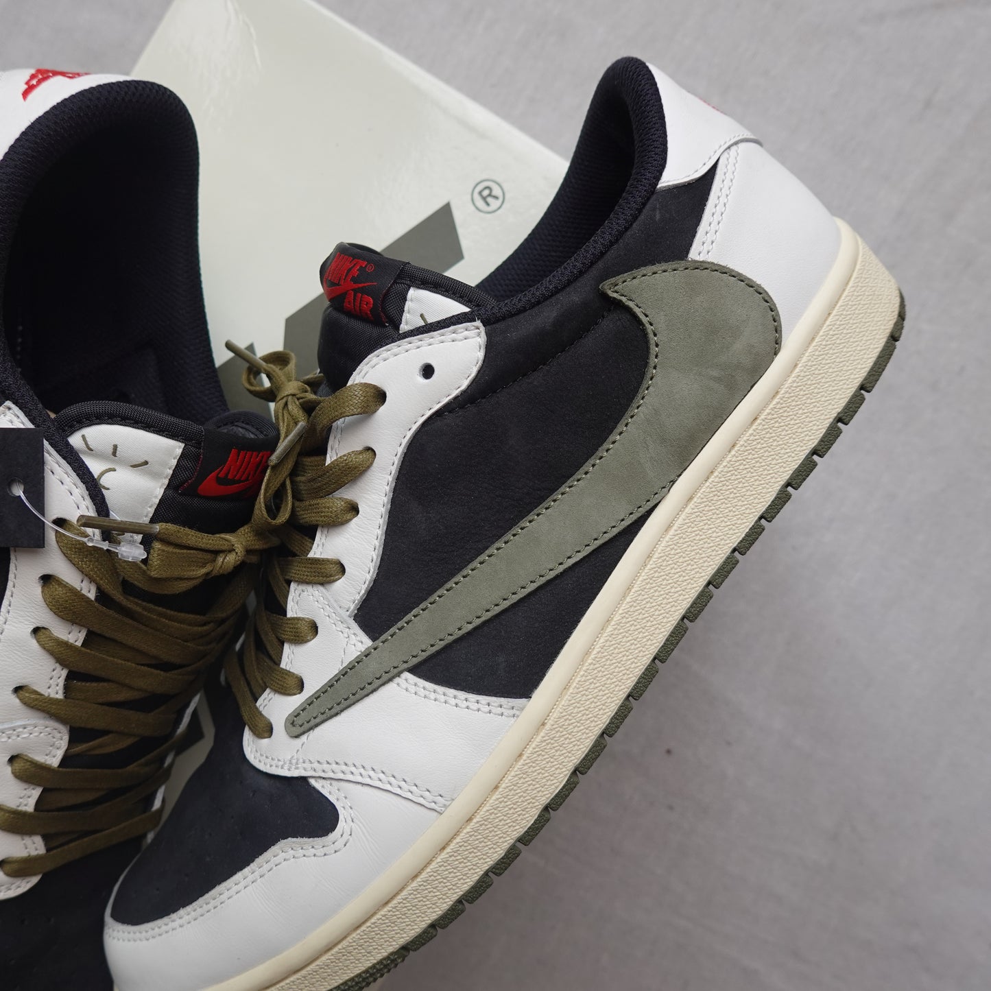 Jordan 1 Low OG SP Travis Scott Olive - Size 14M