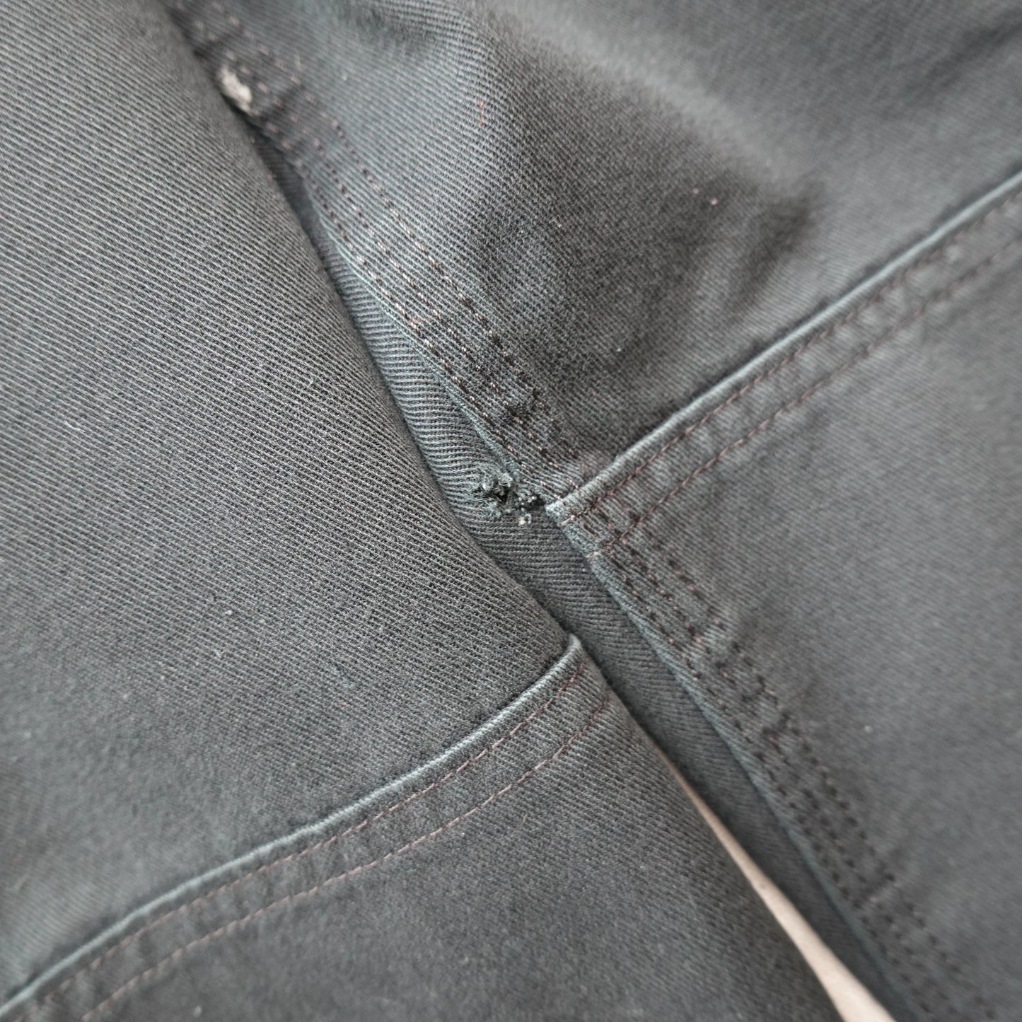 Carhartt Black Chinos - Size 36
