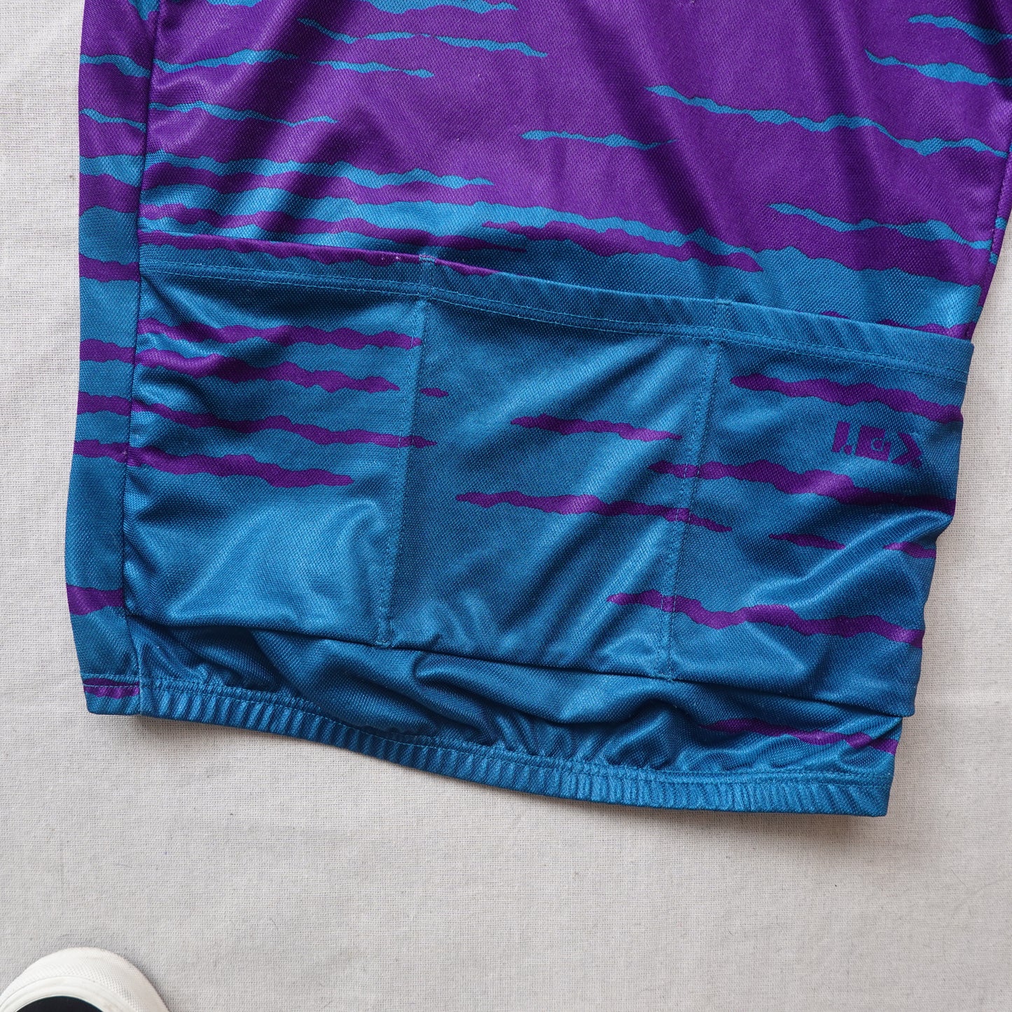 Vintage Shimano Cycling Jersey - Size M