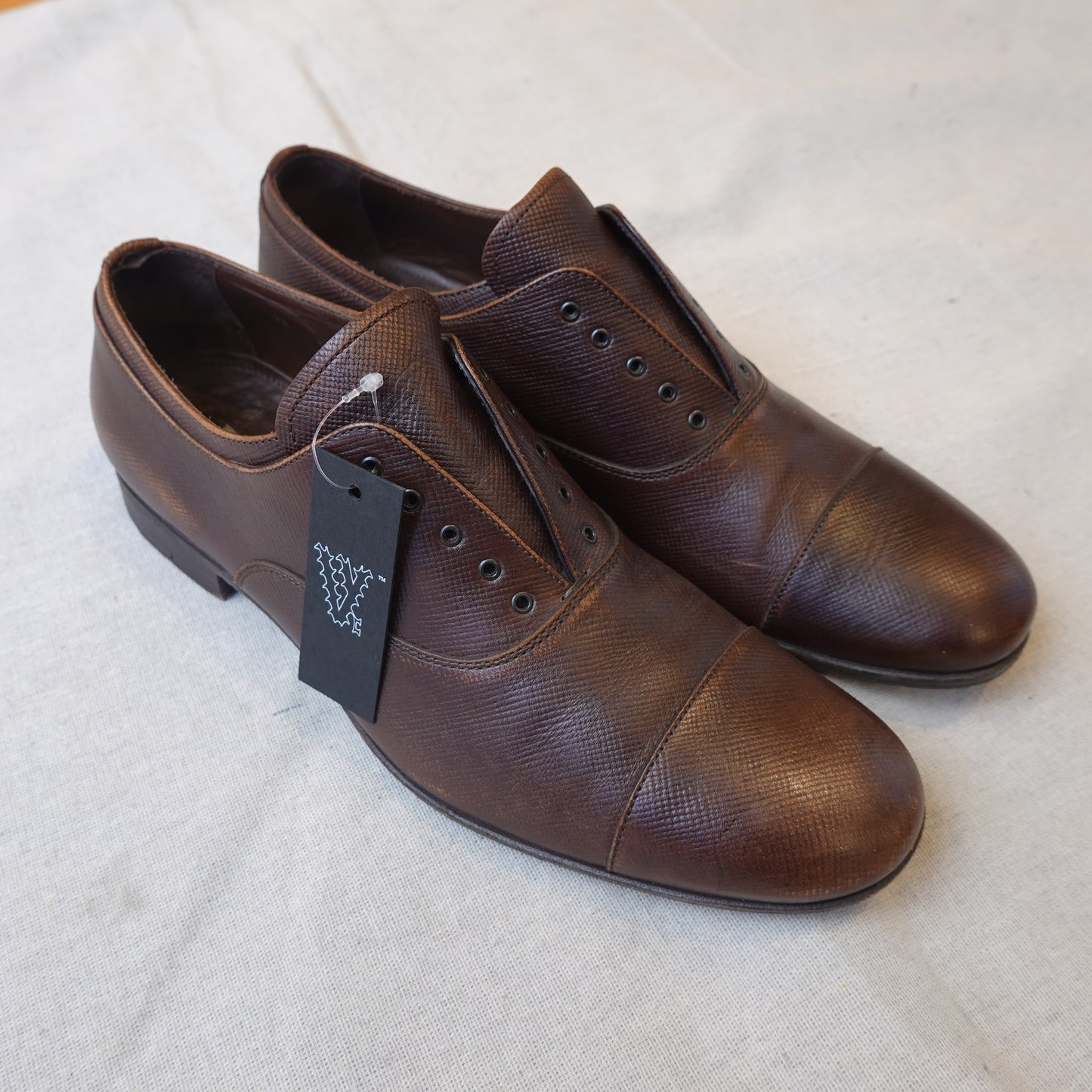 Prada Oxford Dress Shoe - Size 10