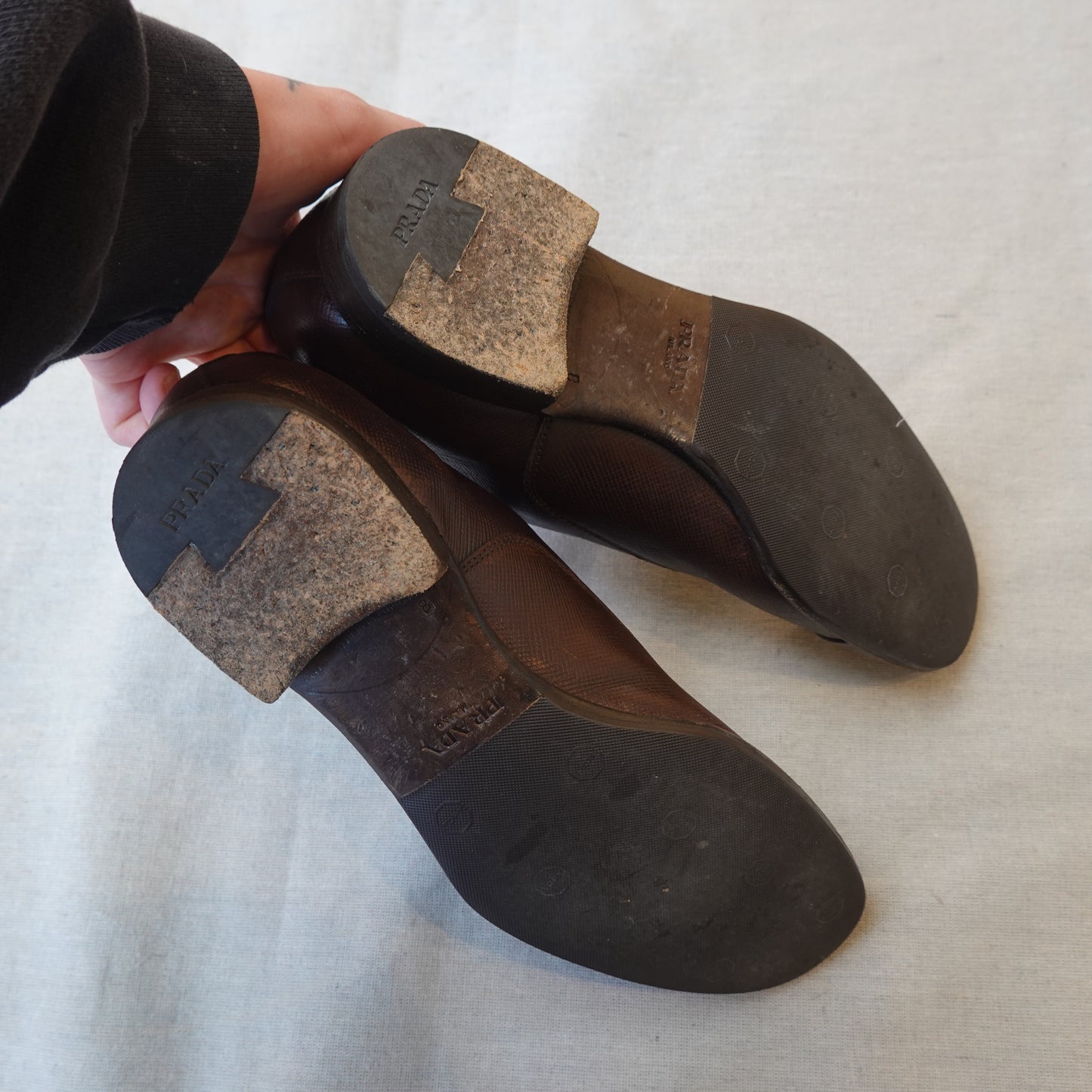 Prada Oxford Dress Shoe - Size 10