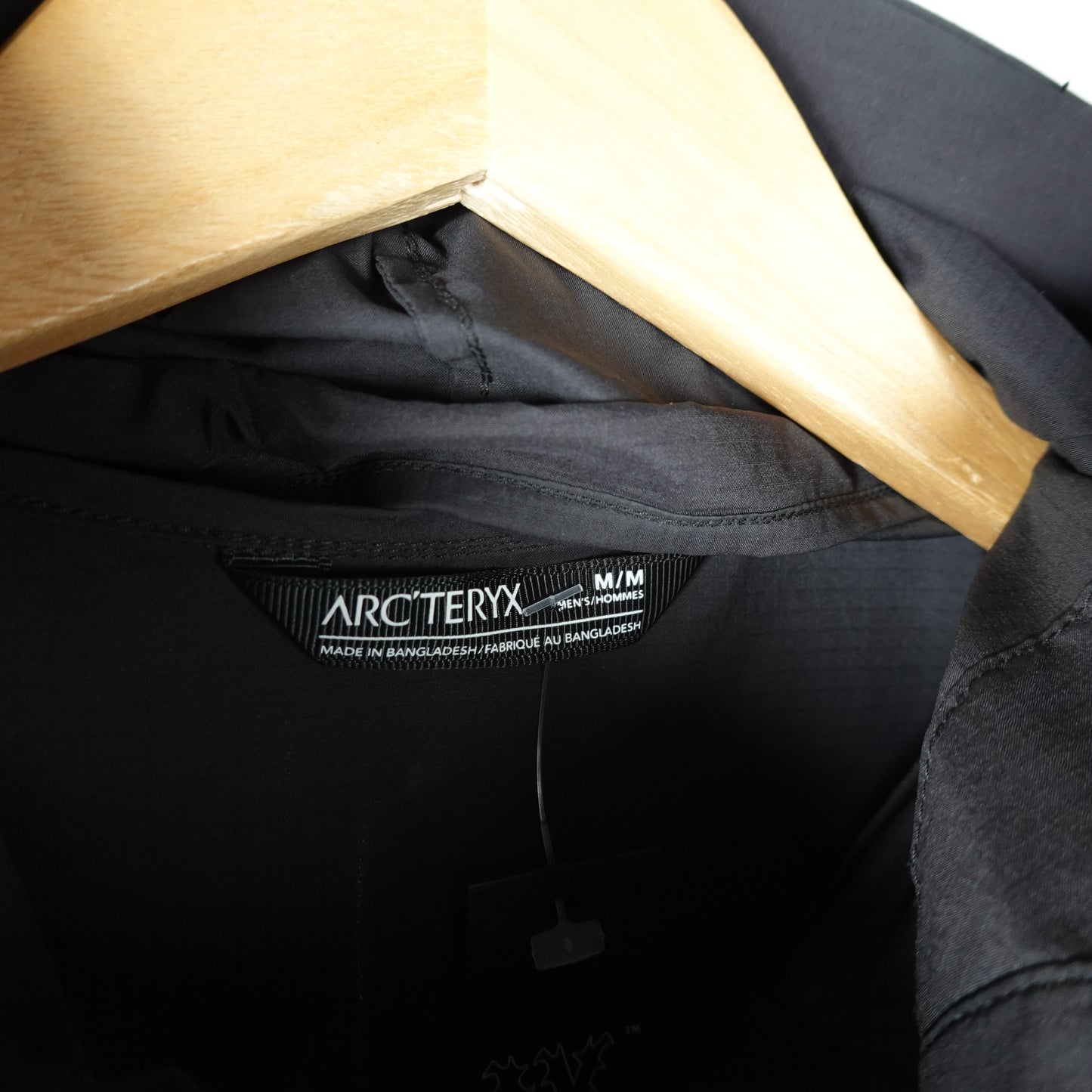 Arc'teryx Lightweight Jacket - Size M