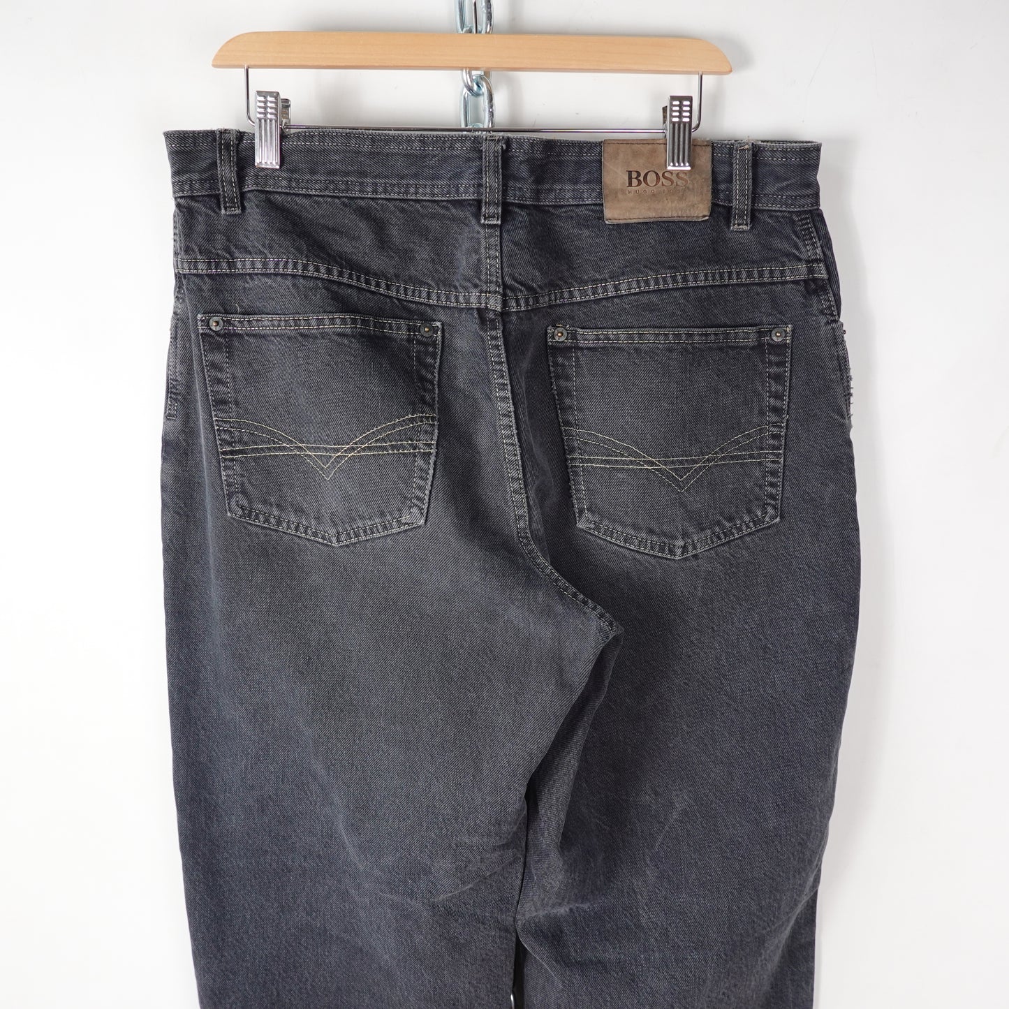 Vintage Hugo Boss Jeans - Size 35