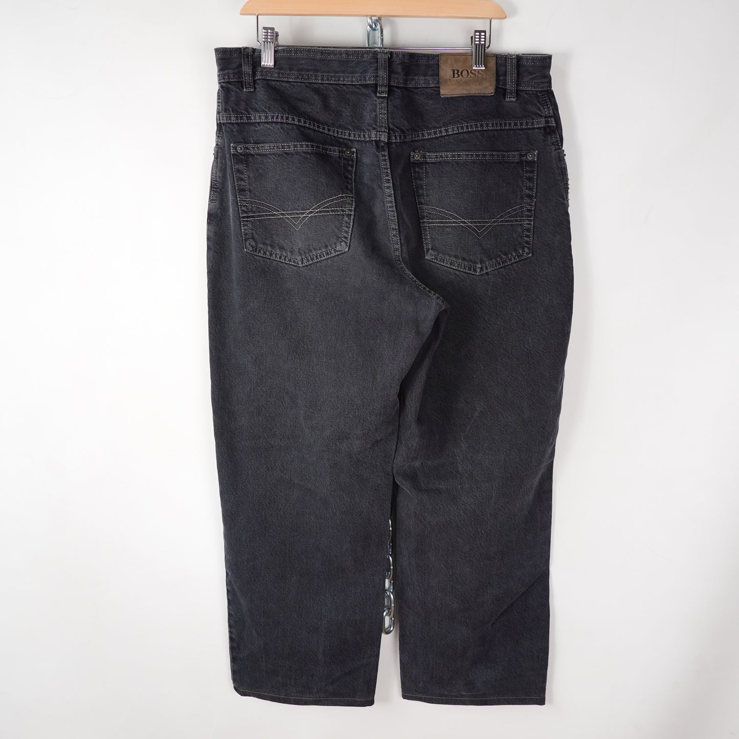 Vintage Hugo Boss Jeans - Size 35