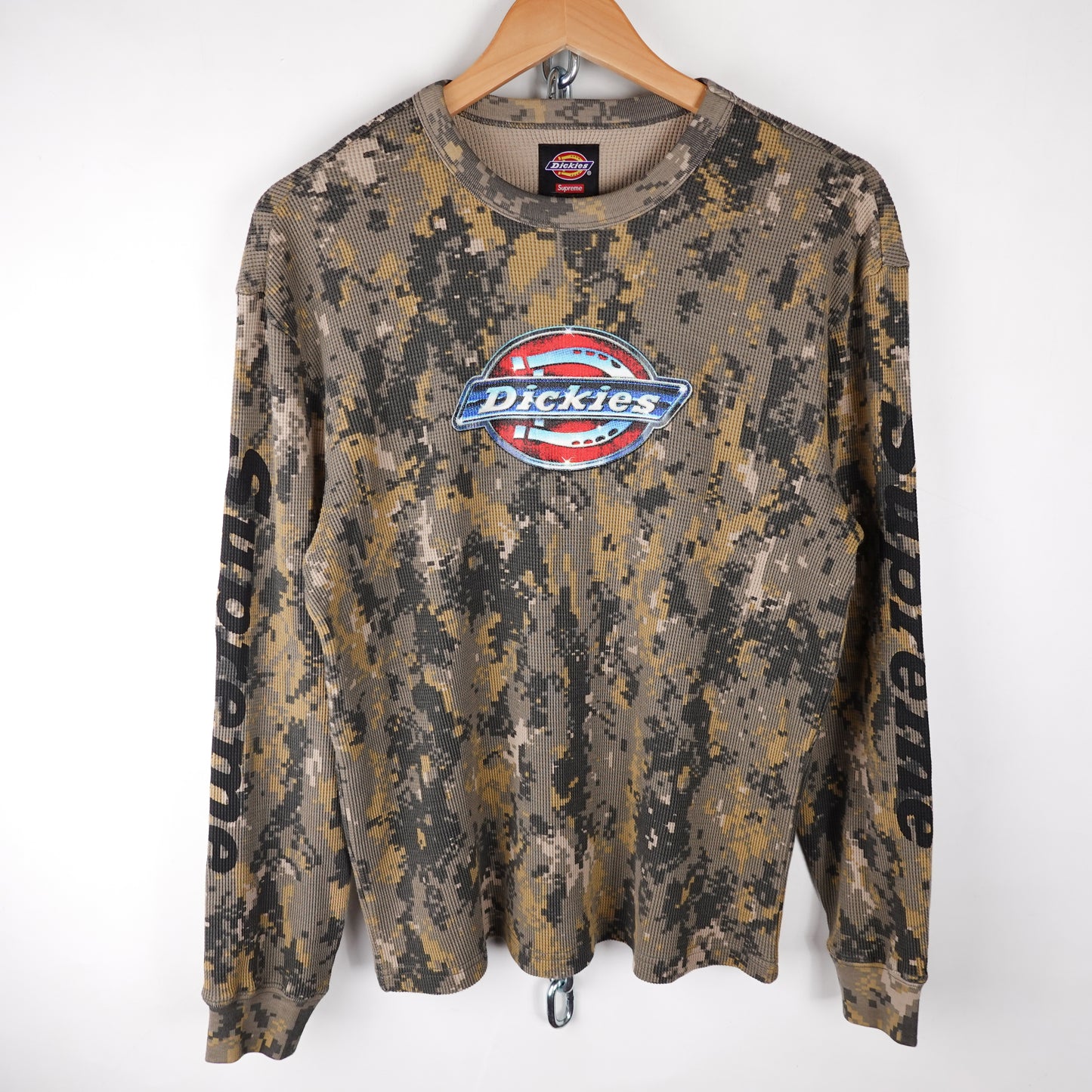 FW2025 Supreme Dickies Camo Thermal - Size S