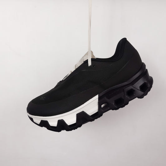 On x Post Archive Faction / Cloudmonster Hyper / Black