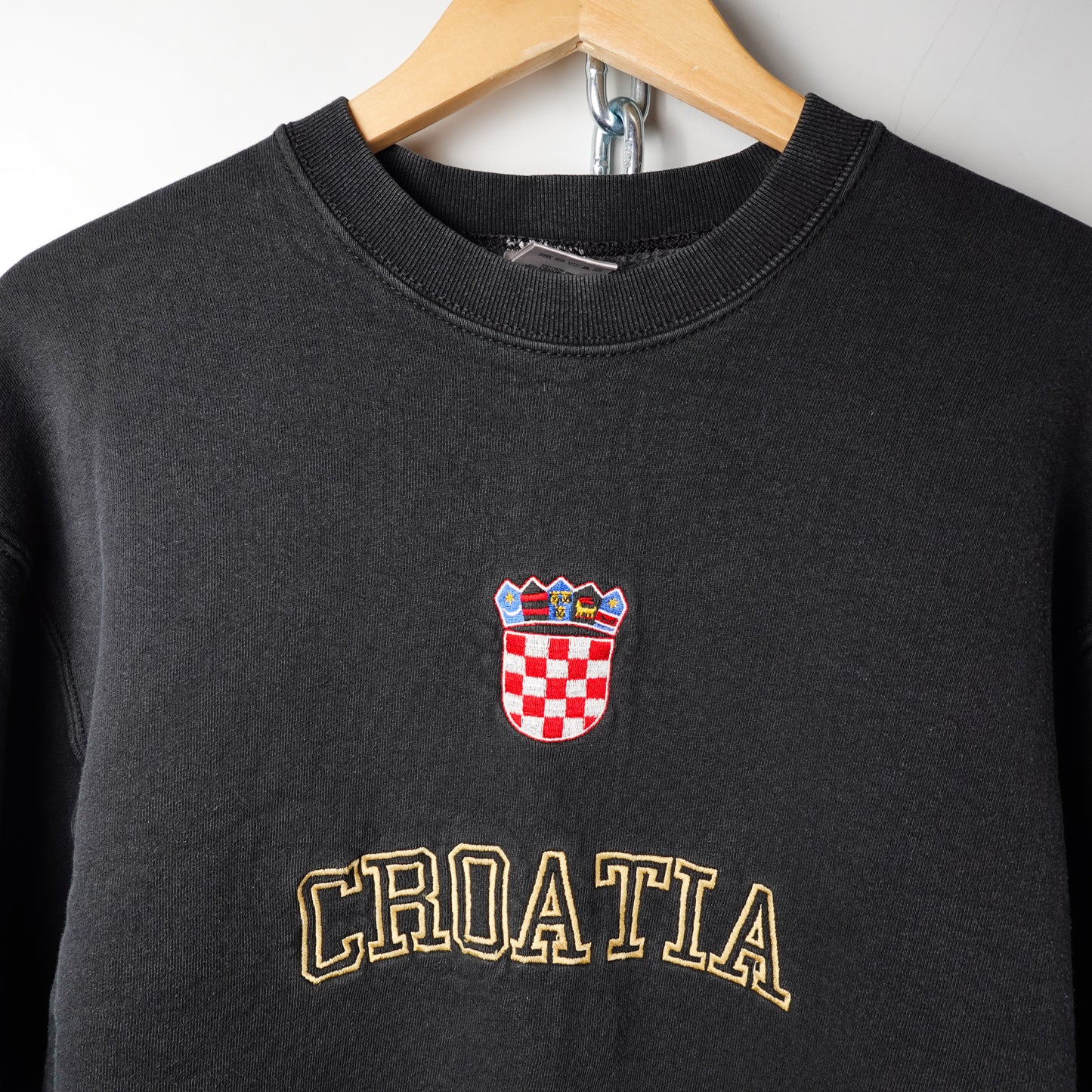 1990s Croatia Embro Crewneck - Size L