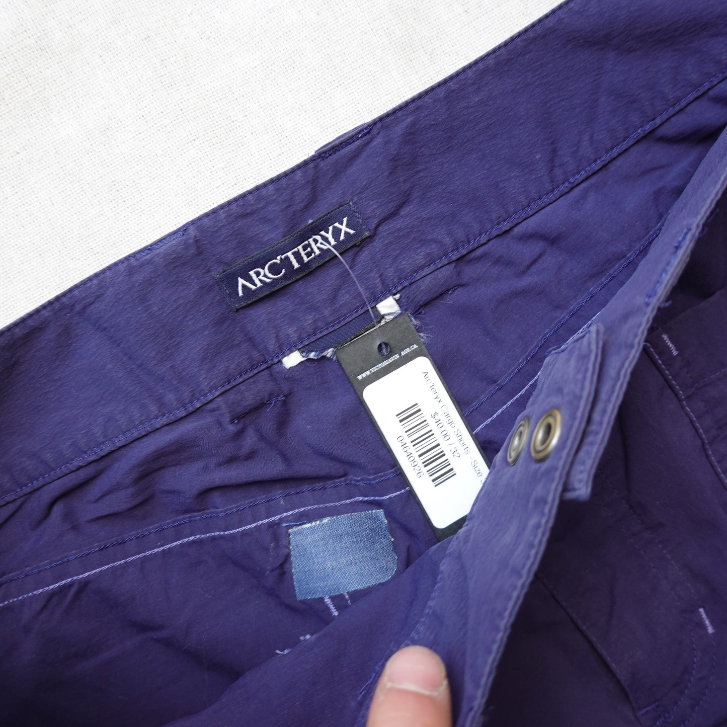 Arc’teryx Cargo Shorts - Size 32