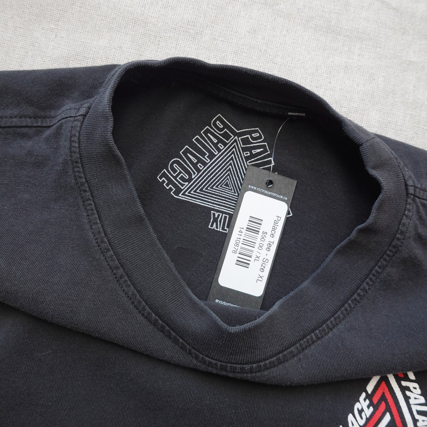 Palace Tee - Size XL