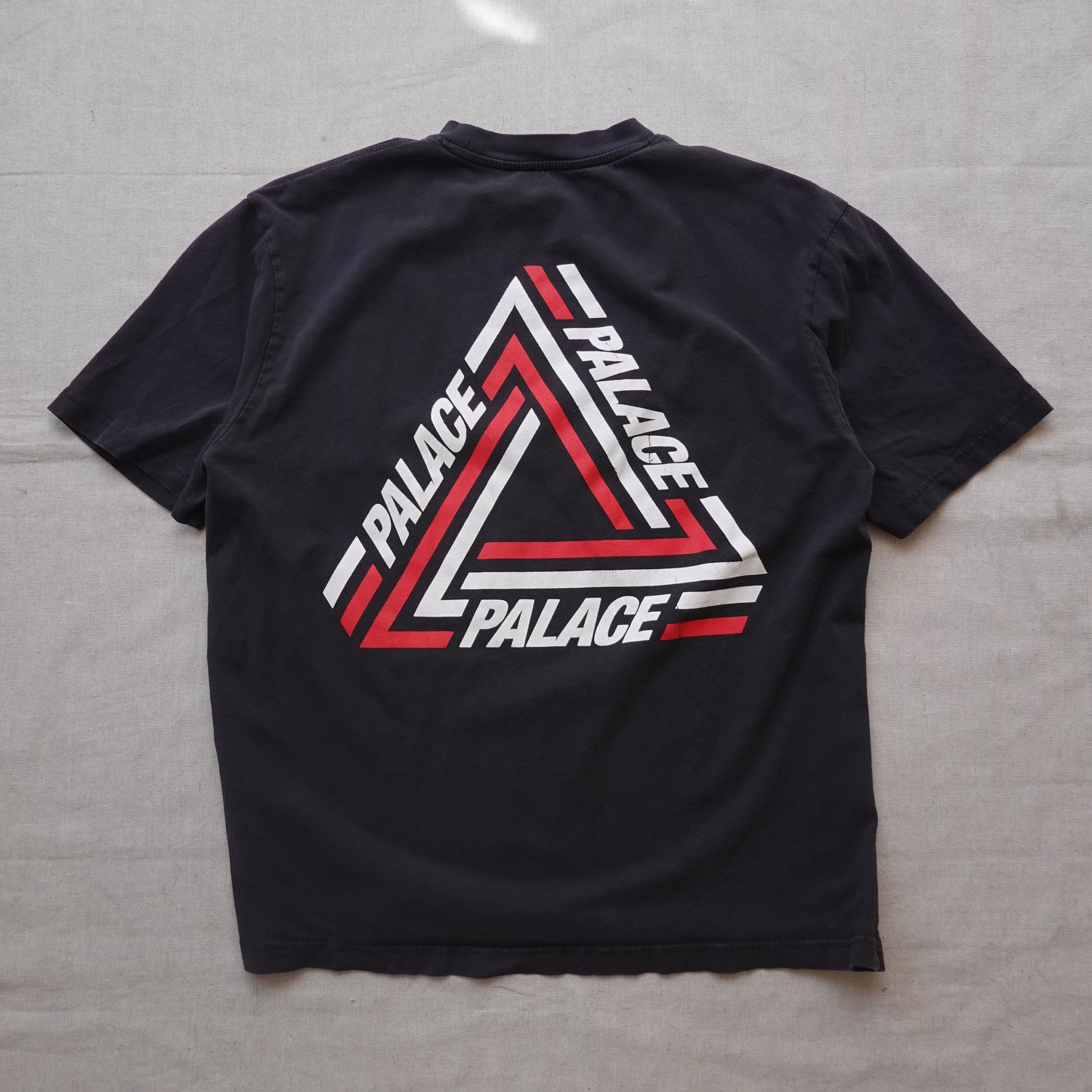 Palace Tee - Size XL