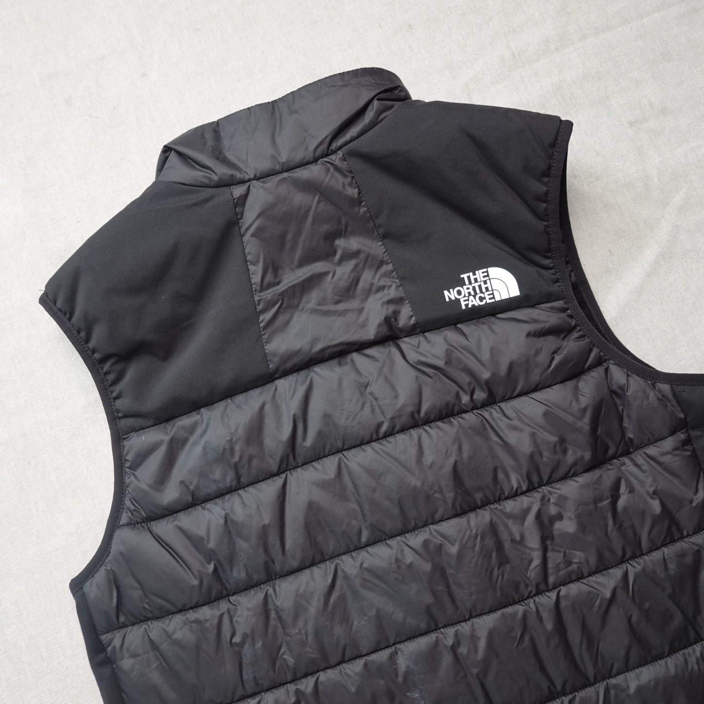 TNF F24 Vest - Size M
