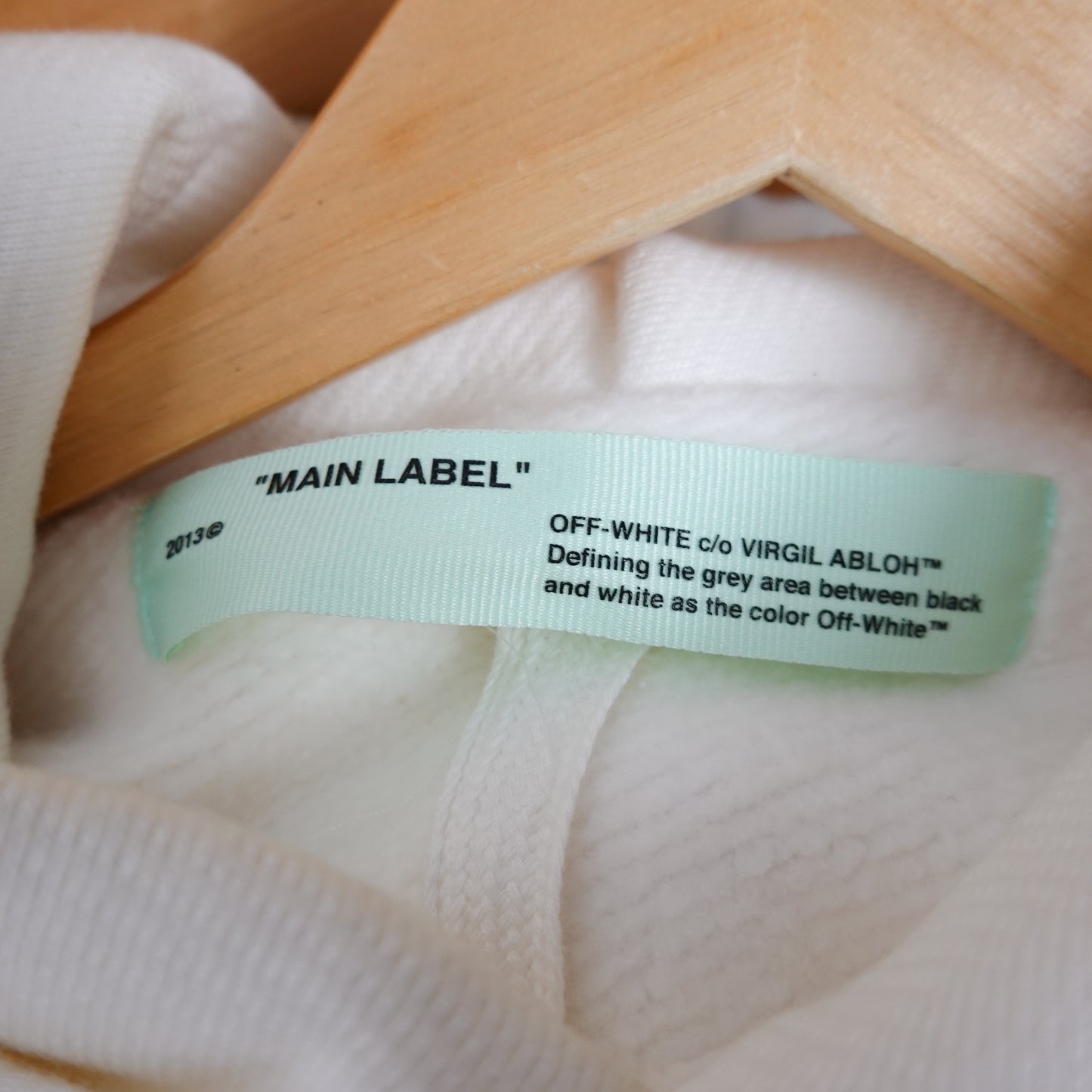 Off-White World In Hands Hoodie Shirt - Size L