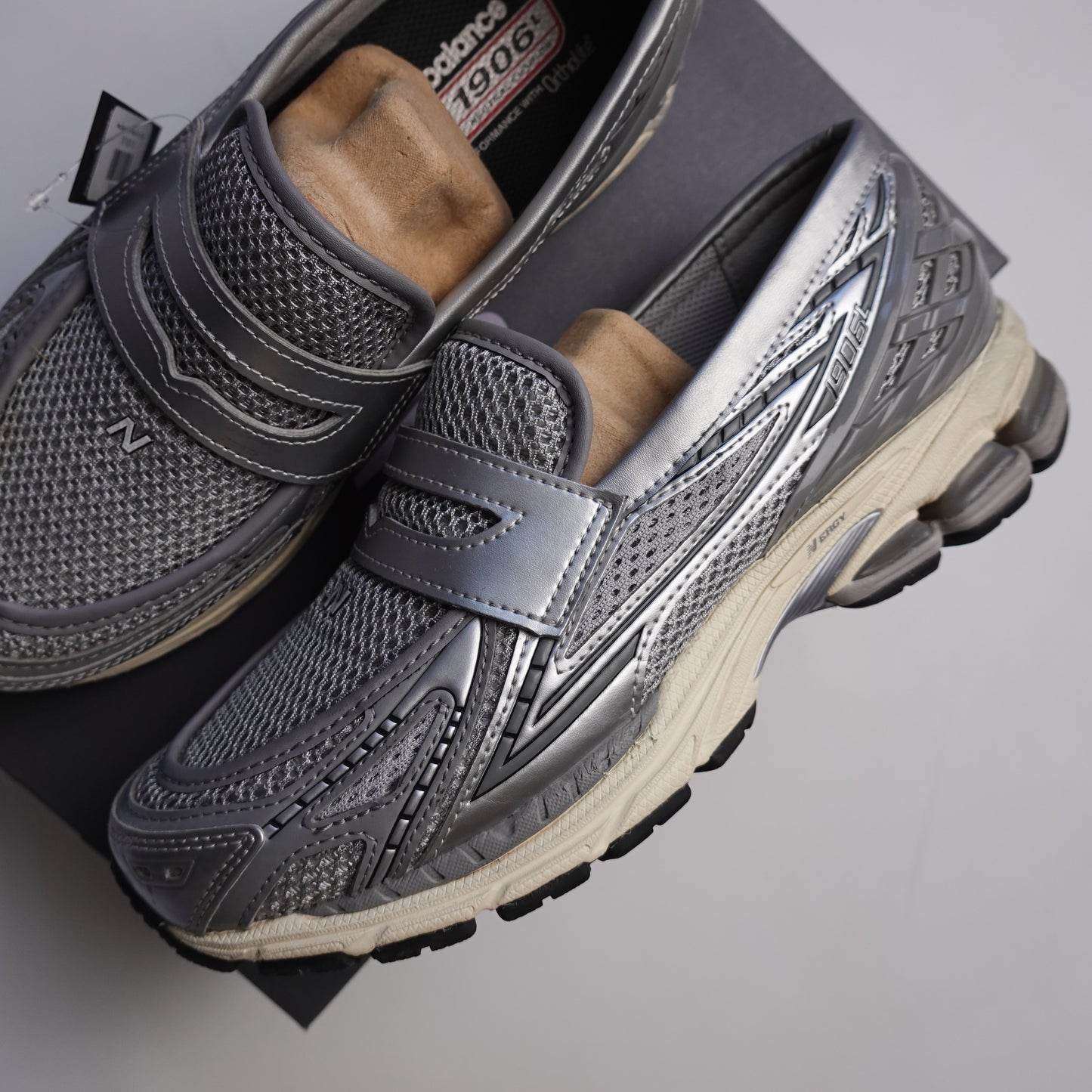 New Balance 1906L 'Metallic Silver' - Size 8.5